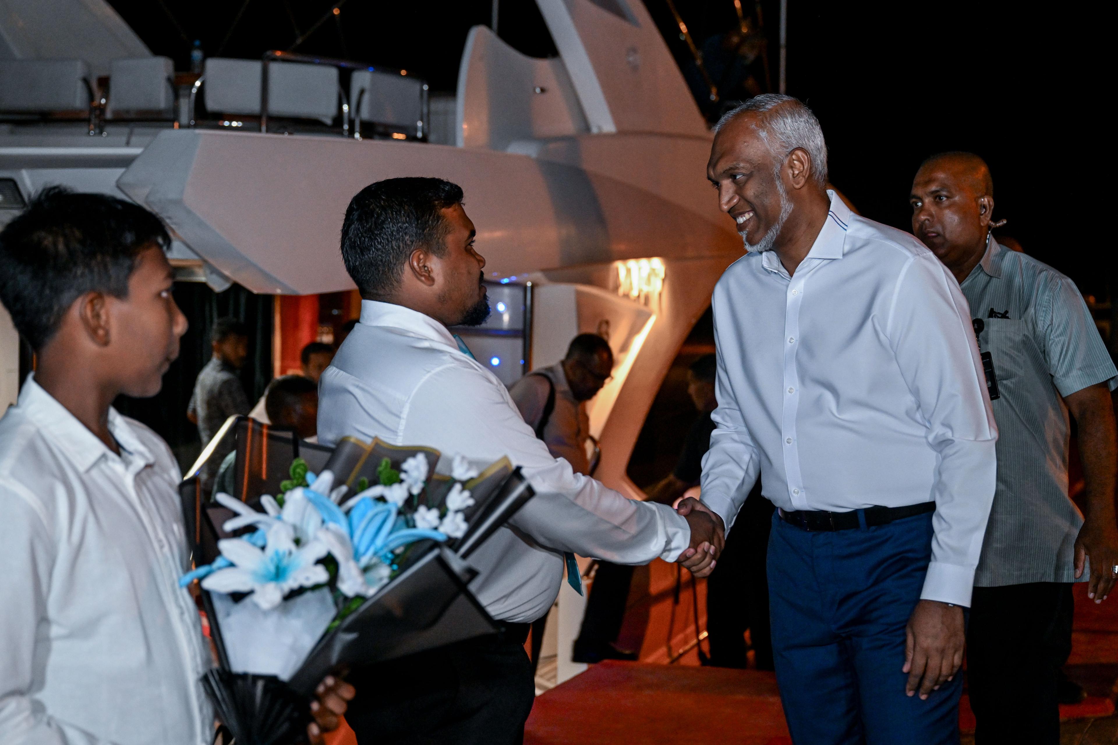 ކުރިޔަށް އޮތް ފަސް މަސްދުވަހުގެ ތެރޭގައި ނޮޅިވަރަންފަރުގައި ވެމްކޯގެ ހިދުމަތް ފެށޭނެ - ރައީސް