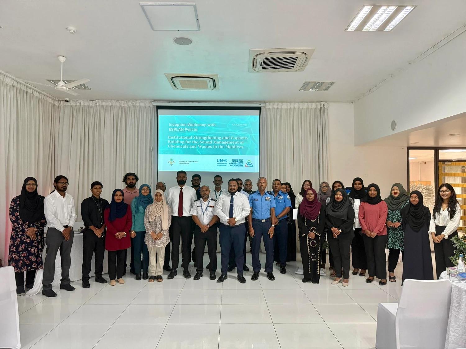 ރާއްޖޭގައި ކެމިކަލް މެނޭޖްމަންޓް ހަރުދަނާ ކުރުމަށް ފުރަތަމަ ފަހަރަށް ވޯކްޝޮޕެއް!