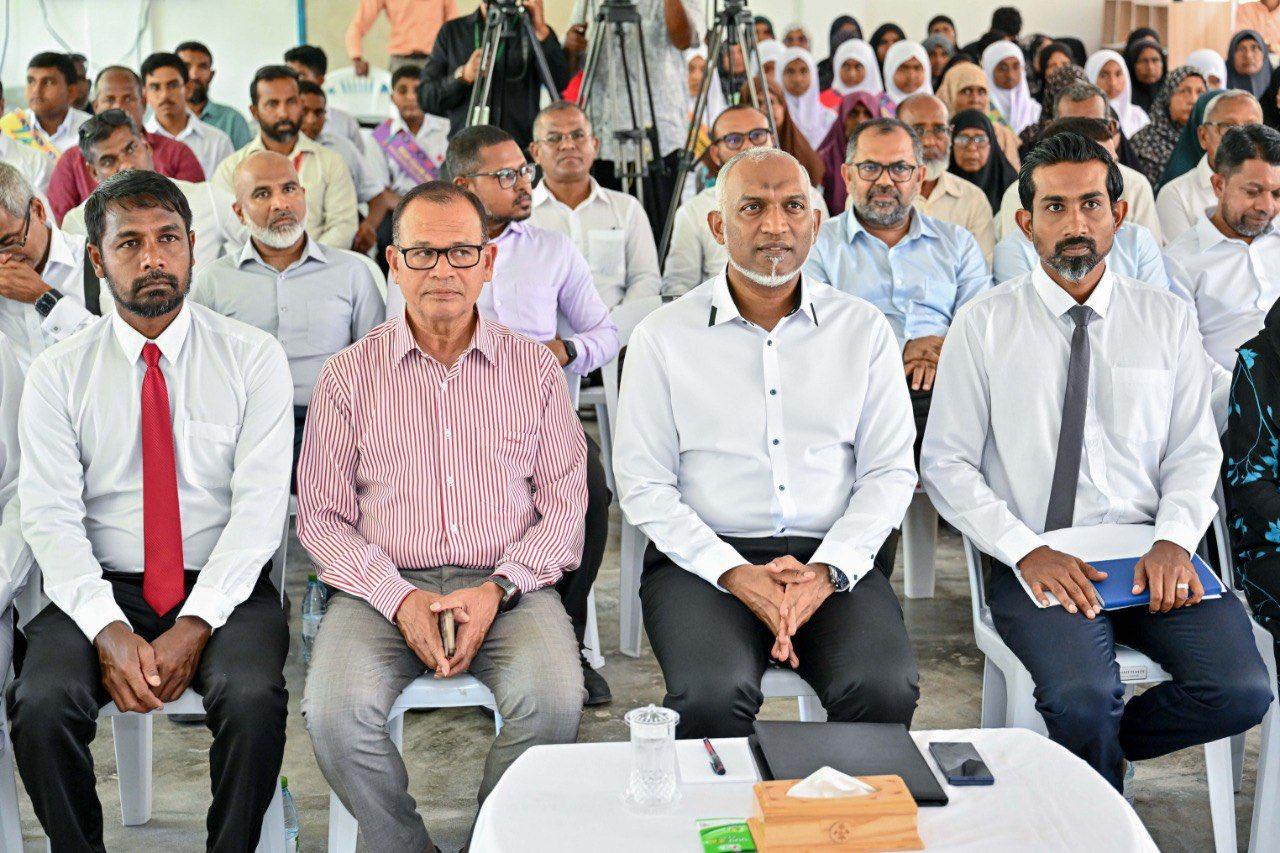 މިއަހަރުގެ ތެރޭގައި ކިހާދޫއަށް އެމްބިއުލާންސެއް ހޯއްދަވައިދެއްވާނަން - ރައީސް