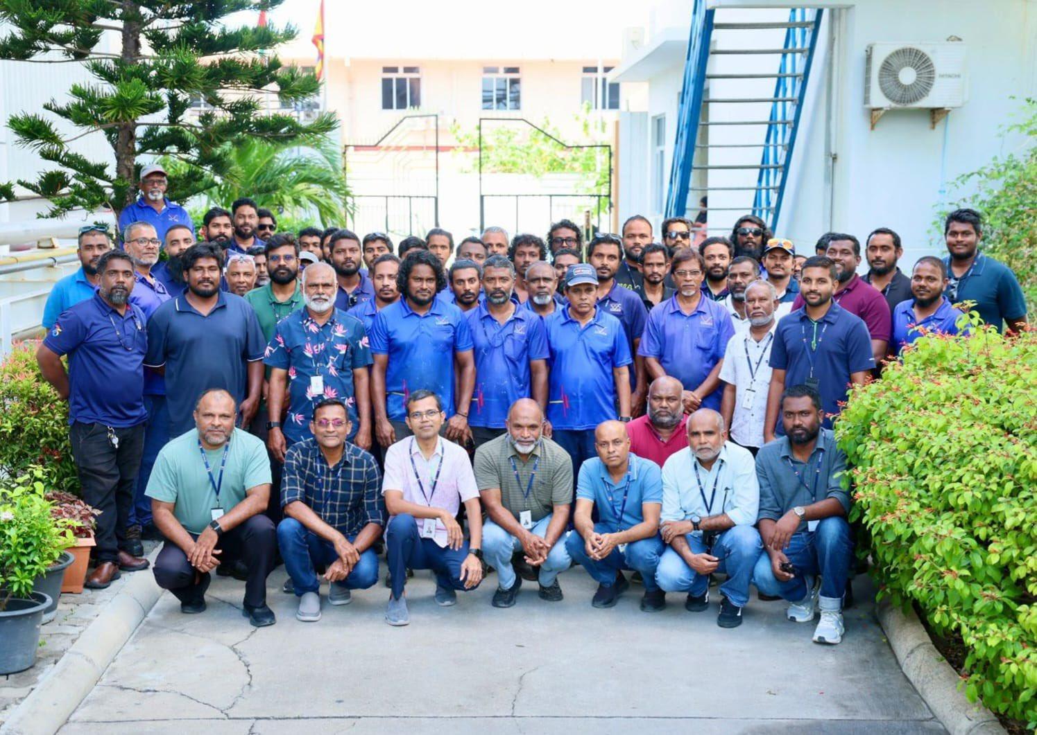 ހުޅުމާލޭ 50 މެގަވޮޓް އިންޖީނުގެ ނިއްވައިގެން ކުރިޔަށްގެންދިޔަ މެއިންޓެނެންސް ނިންމާލީ ލަފާކުރި ވަގުތައްވުރެ މާކުރީން: އެމްޑީގެ ތައުރީފު މުވައްޒަފުންނަށް!