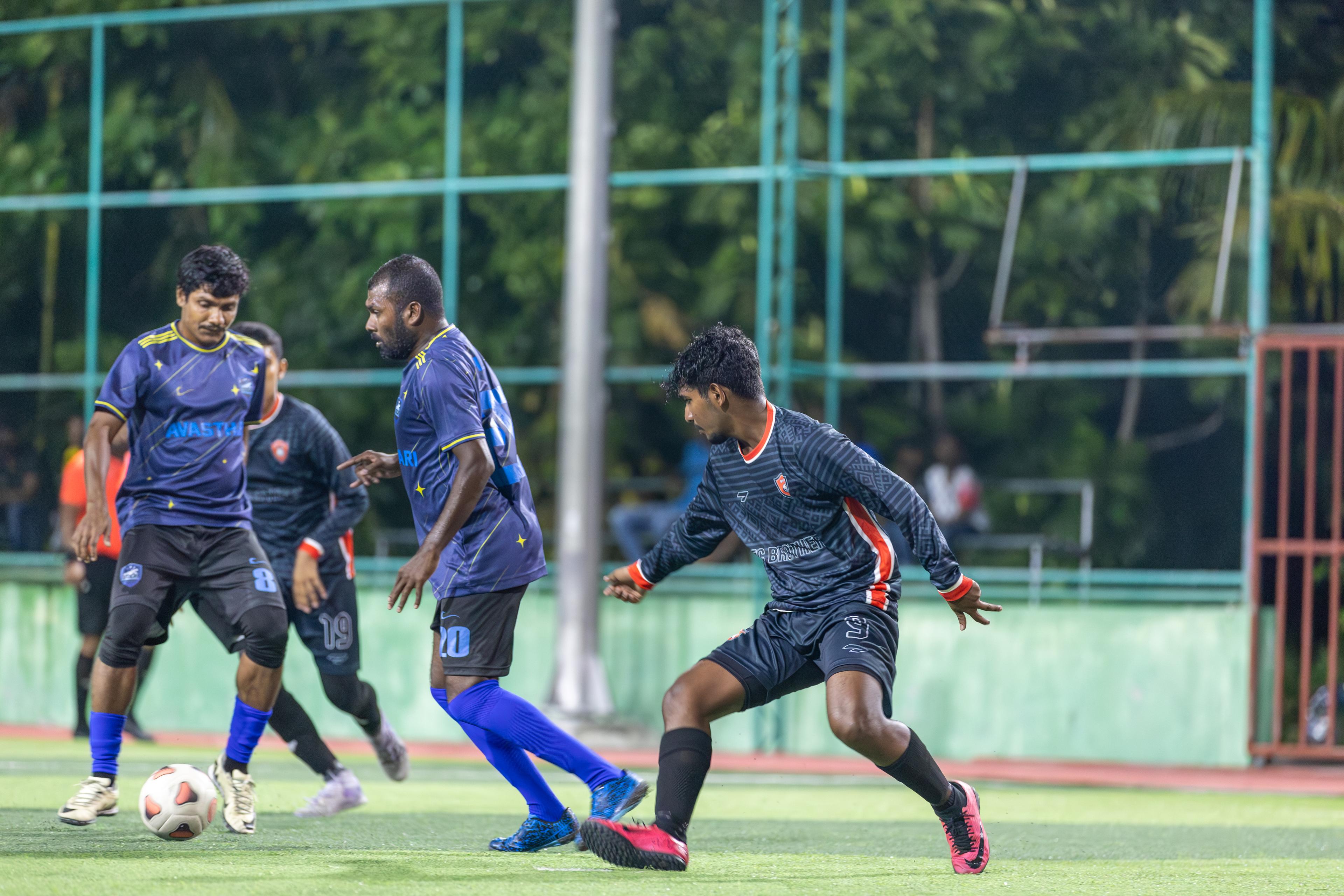 އެޓޭކް އެޓޭކް އެޓޭކް އާއި އެފްސީ ބްރަދާސްގެ ކުރިމަތިލުން އެއްވަރު