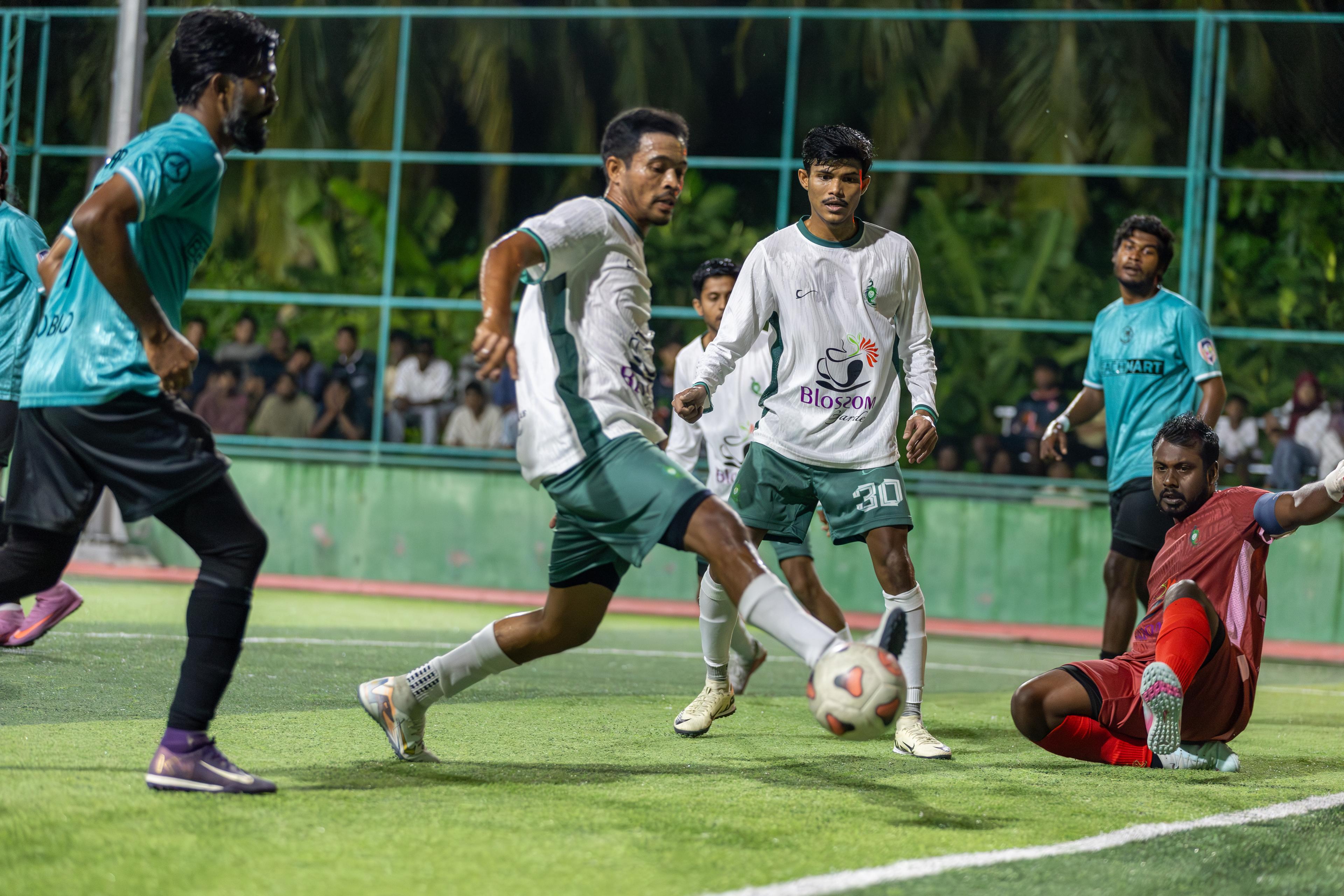 ވާދަވެރި ކުޅުމަކަށްފަހު ރުއްދަށް އެސްސީ ބަލިކޮށް ގުޅުން ކަންމަތިން ގުރޫޕްގެ އެއްވަނަ ކަށަވަރުކޮށްފި