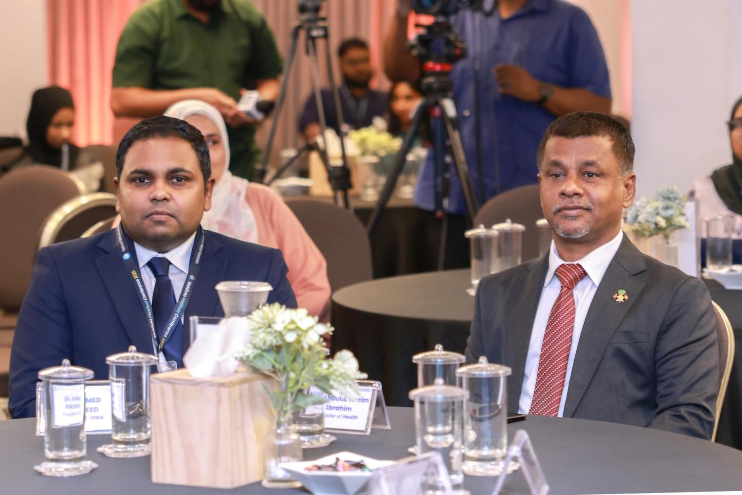 "މޯލްޑިވްސް މެޑިކަލް ކޮންފަރެންސް" ފެށިގެން ކުރިޔަށް!