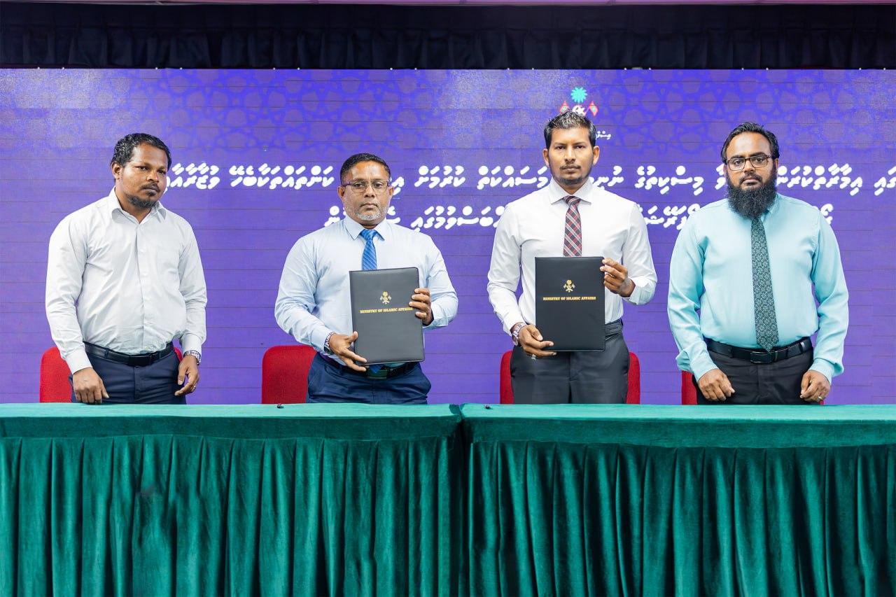 ހުއްޓިފައި އޮތް ގެމަނަފުށީ މިސްކިތުގެ މަސައްކަތް ނިންމުމަށް އާރްޑީސީއަށް!