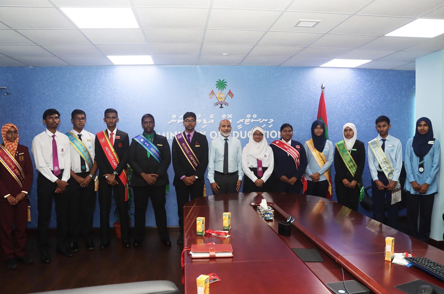 ޗައިނާ ޔޫތު އެކްސްޗޭންޖް ޕްރޮގްރާމްގައި ބައިވެރިވުމަށް ރާއްޖޭގެ 12 ދަރިވަރަކު ޗައިނާއަށް!