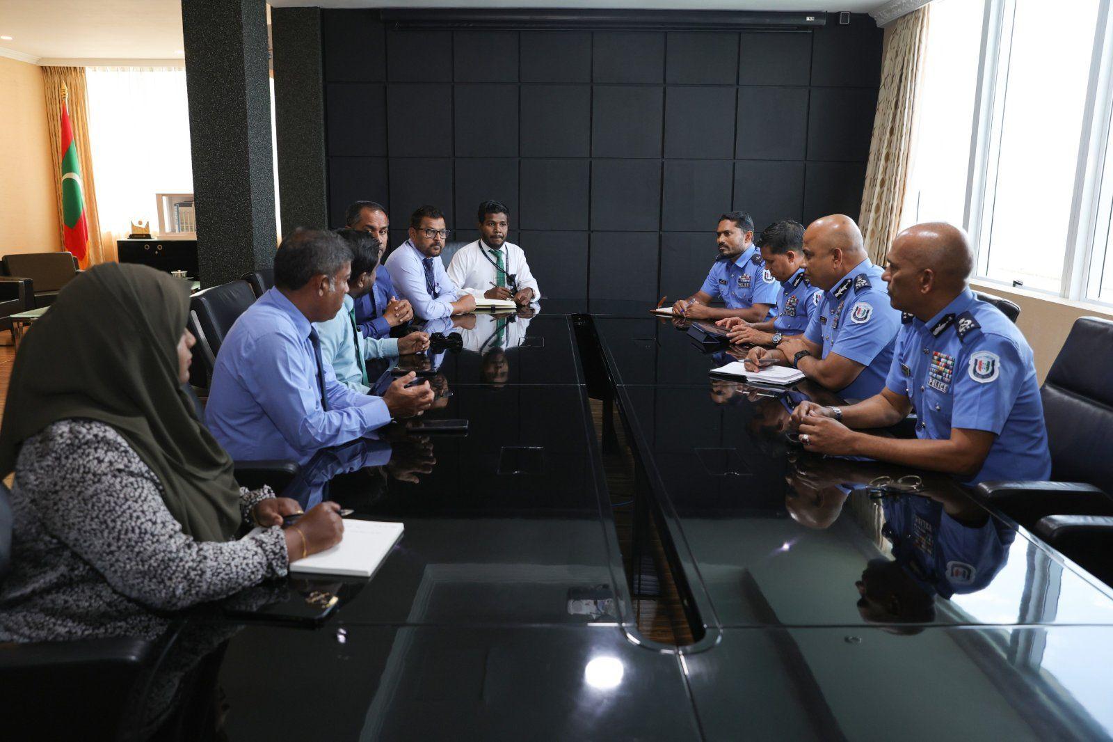 ކޯޓުތަކާއި ފަނޑިޔާރުންގެ ސަލާމަތީ ކަންކަން އިތުރަށް ހަރުދަނާކުރުމަށް މަޝްވަރާކޮށްފި