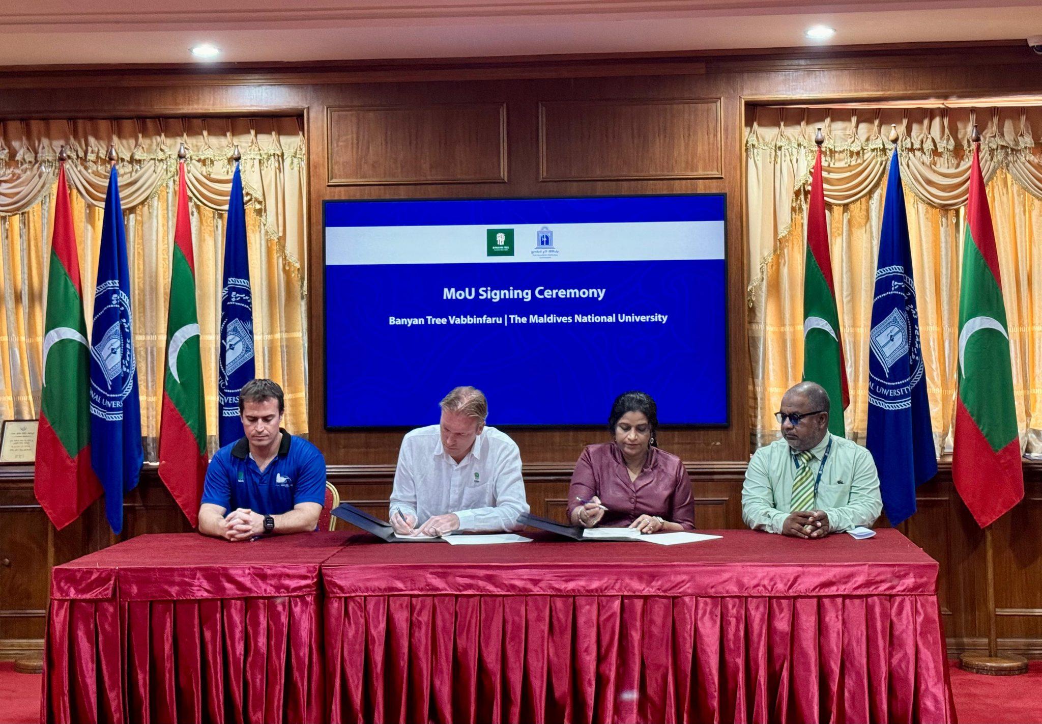 Banyan Tree Vabbinfaru and MNU Launch Marine Foundational Course to Empower Future Ocean Stewards