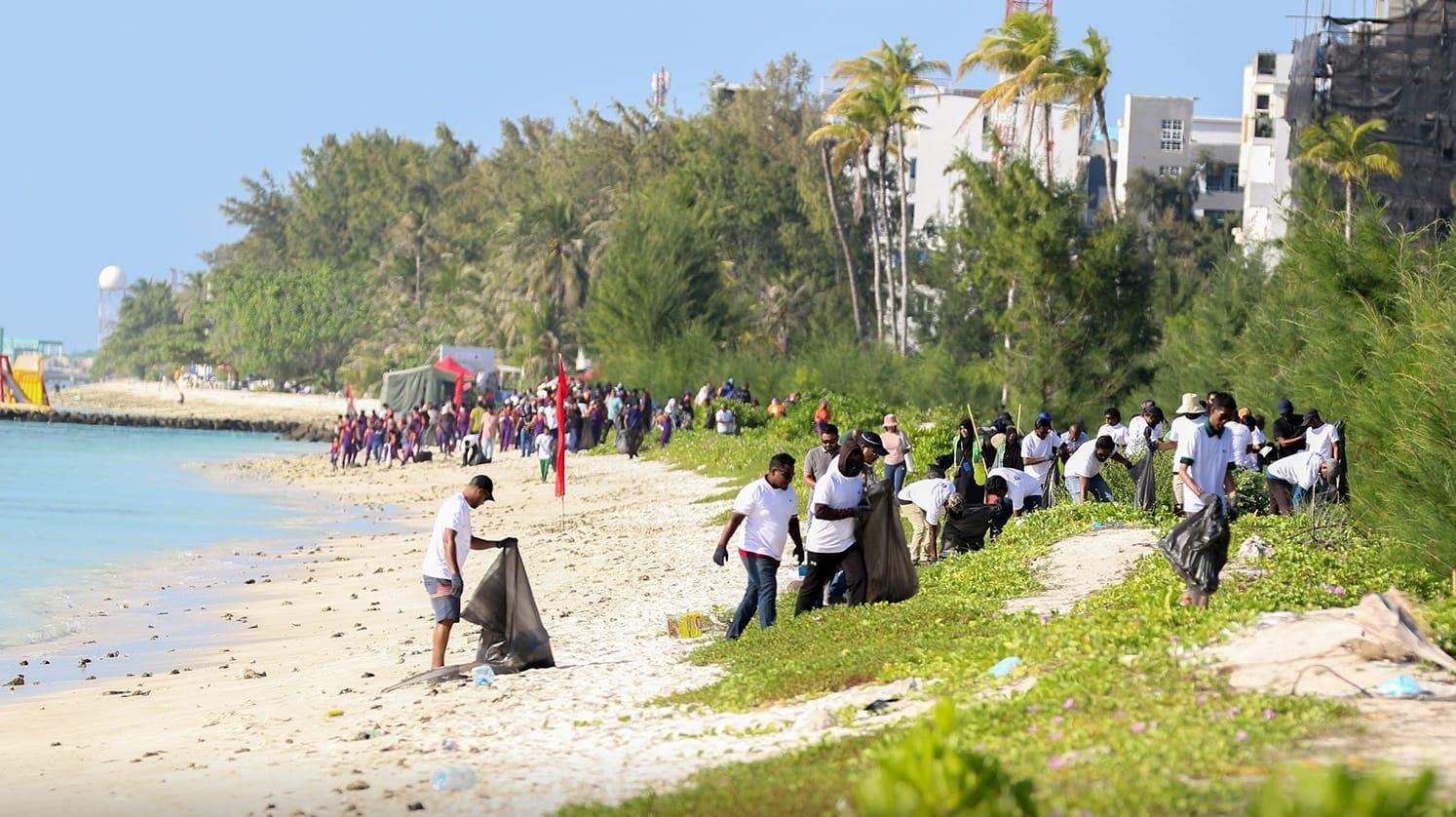 Sheraton Maldives and HDC Conduct Community Clean Drive in Hulhumalé