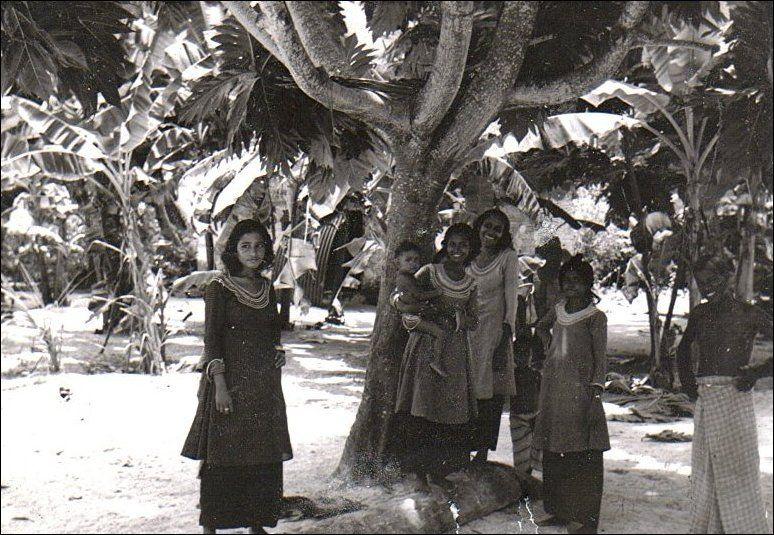 ގދ. ހުޅުވާރުލުގެ ރީތި އަންހެނުންގެ ވާހަކަ