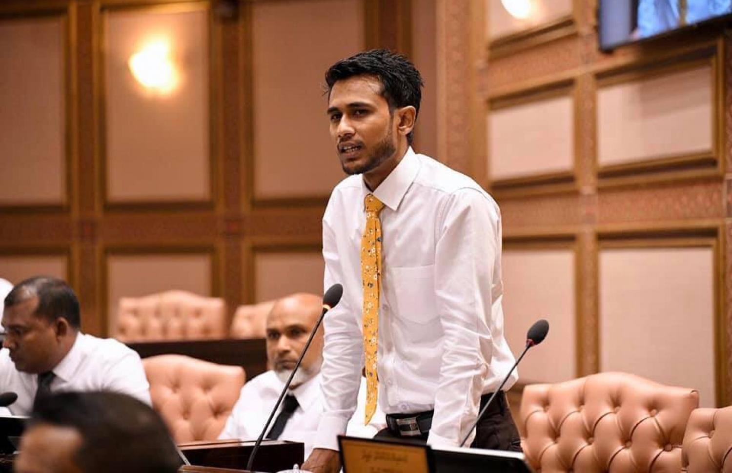 މެމްބަރ ފިރުޝާން ގެ ފާޑުކިޔުން މިނިސްޓަރ މަލީހުއަށް