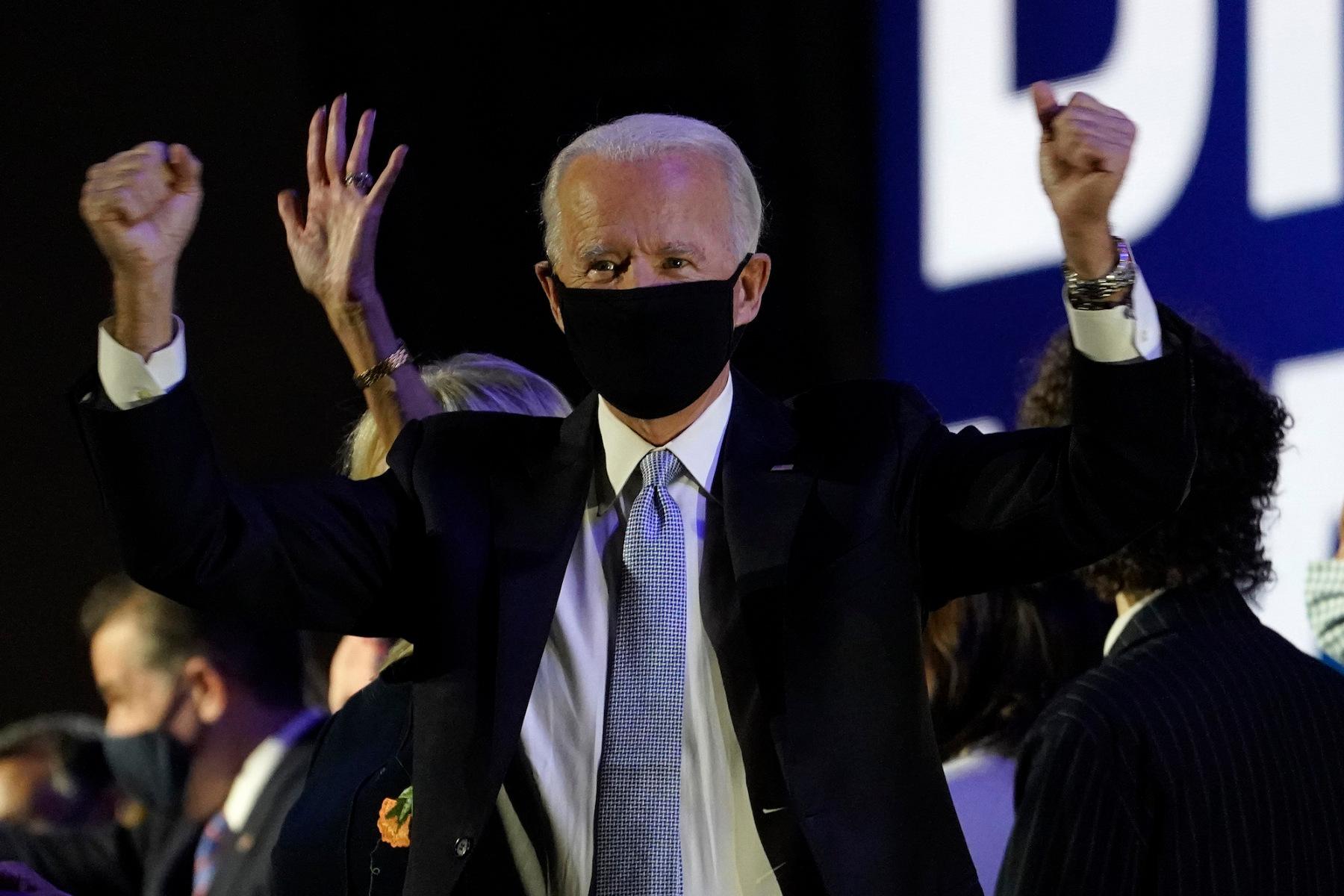 ބައިޑަންގެ ވައުދަކީ އެމެެރިކާ އެެކަތިގަނޑަކަށް ހެދުން