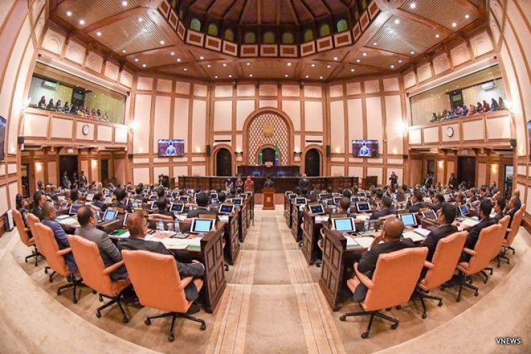 އިންފޮމޭޝަން ކޮމިޝަނަރުކަމަށް އައްޔަން ކުރަން 3 ނަމެއް ހުށަހަޅައިފި