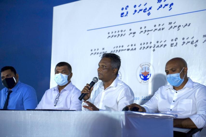 ތިނަދޫ ޕޯޓުގެ މަސައްކަތް 45 ދުވަސް ތެރޭ ނިންމާނަން - އާޒިމް