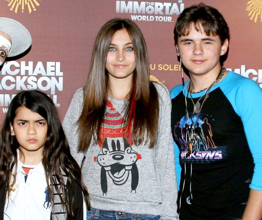 މައިކަލް ޖެކްސަންގެ ކުދީންގެ ދިރިއުޅުން- ޕްރިންސް، ޕެރިސް އަދި ބިގީގެ ދިރިއުޅުން!