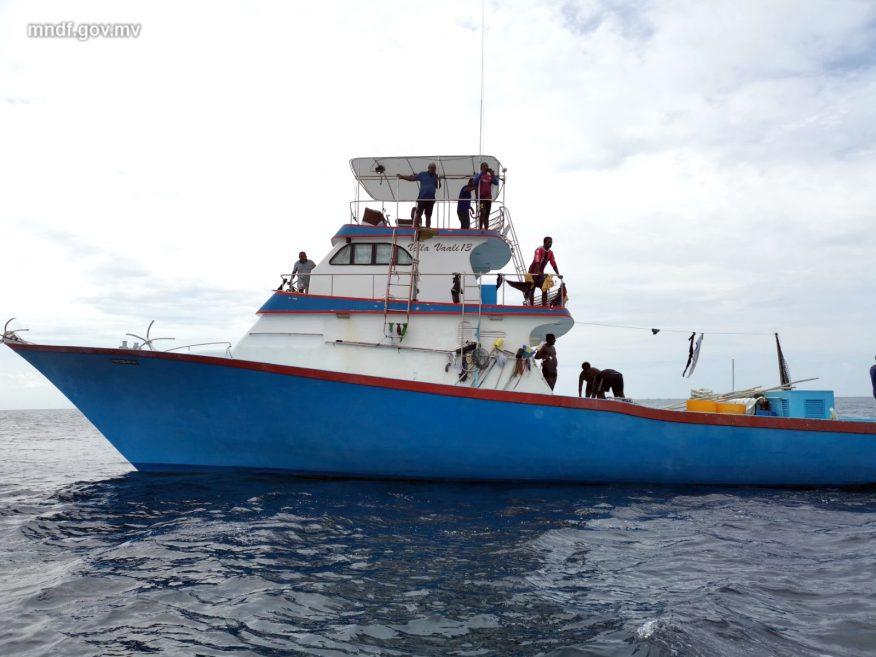 ދޯންޏެއްގައި އަލިފާނުގެ ހާދިސާއެއް ހިނގައި 3 މީހަކު ފިހިއްޖެ