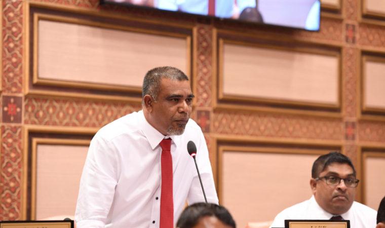 އިންޑިޔާ ސިފައިން ރާއްޖޭގައި ނެތް, ތިބީ އިންސާނިއްޔަތަށް ހެލިކޮޕްޓަރު ދުއްވާބައެއް : ދޮންބިލޭ