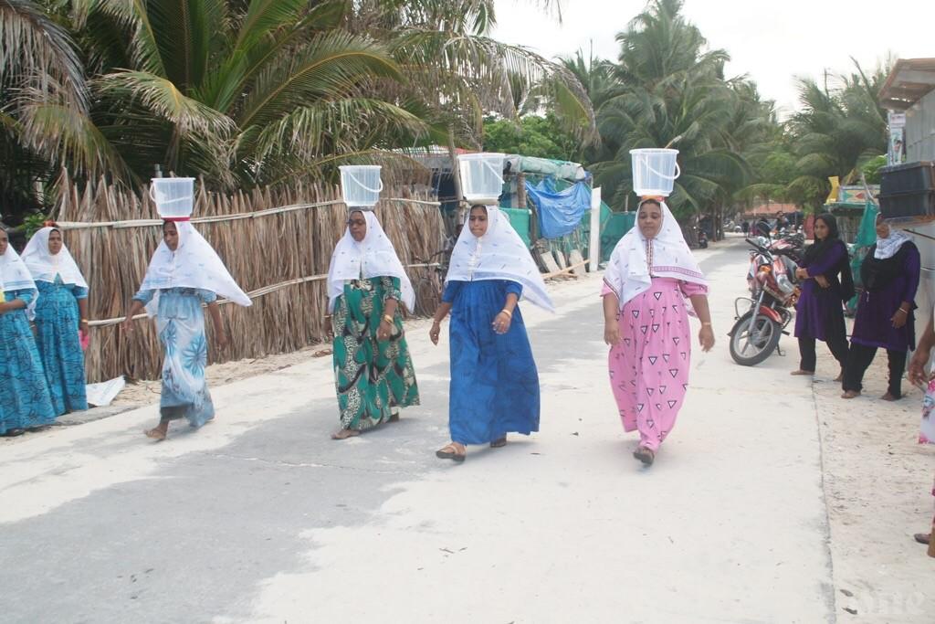 މަލިކުގައި ކޮވިޑް19 އިން ރައްކާތެރިވުމަށް އަޅާ ފިޔަވަޅުތައް ދިވެހިބަހުން!