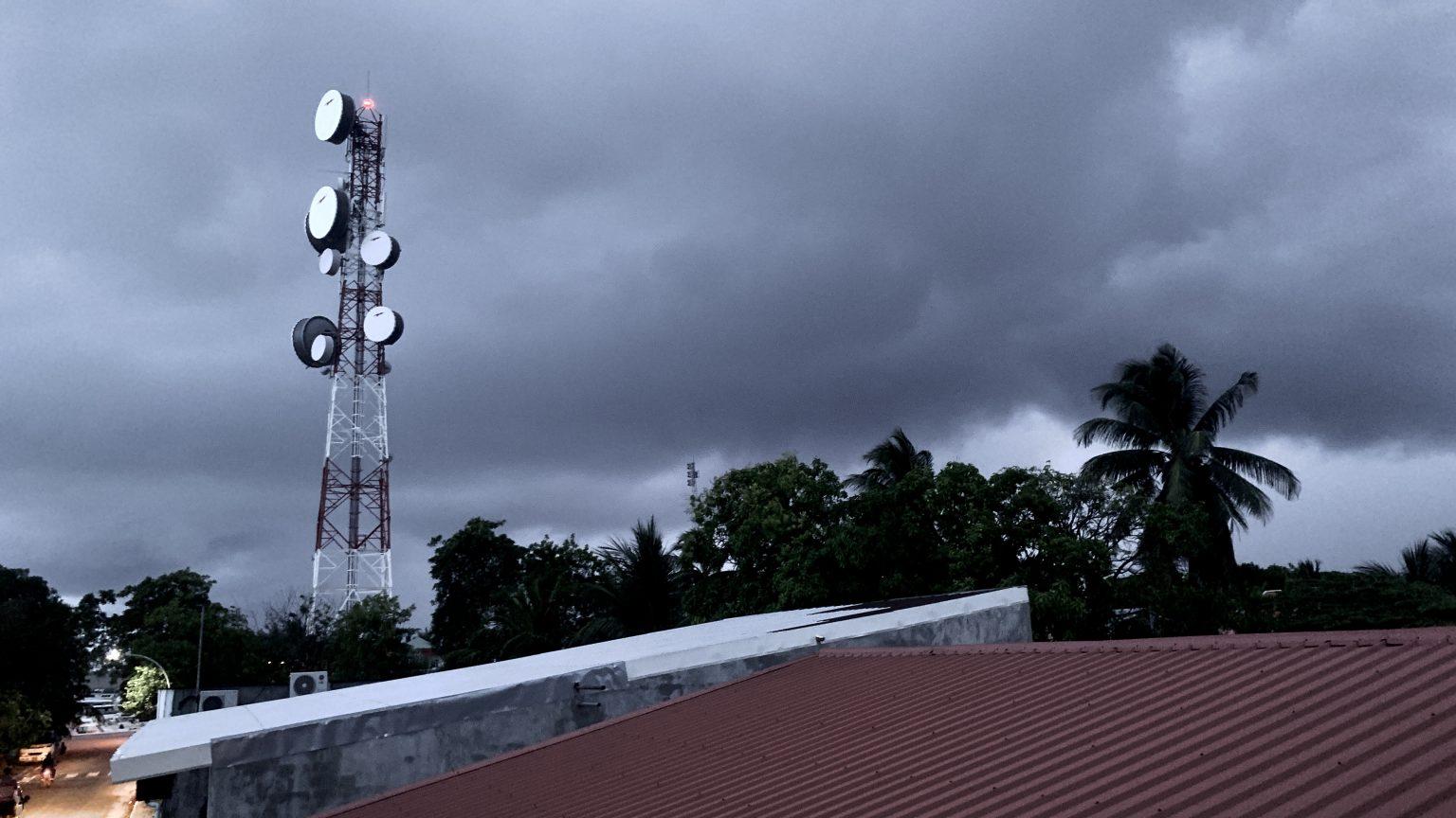 ދެކުނަށް ރީނދޫ ސަމާލު!