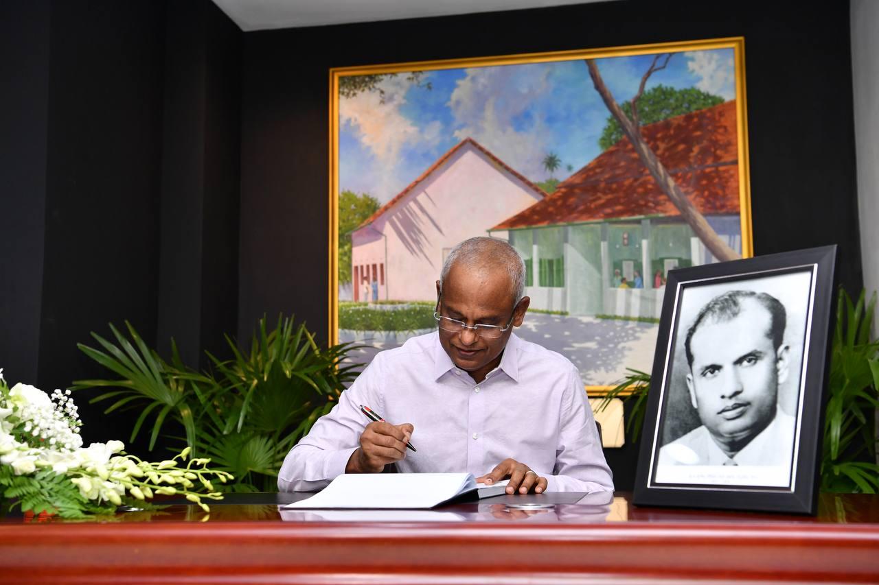 ކަރަންކާ ރަޝީދުގެ ވަކިވެވަޑައިގަތުމަކީ، ރާއްޖޭގެ ޤައުމީ އަދި ސިޔާސީ ޙަޔާތަށް ލިބުނު ބޮޑު ގެއްލުމެއް: ރައީސް