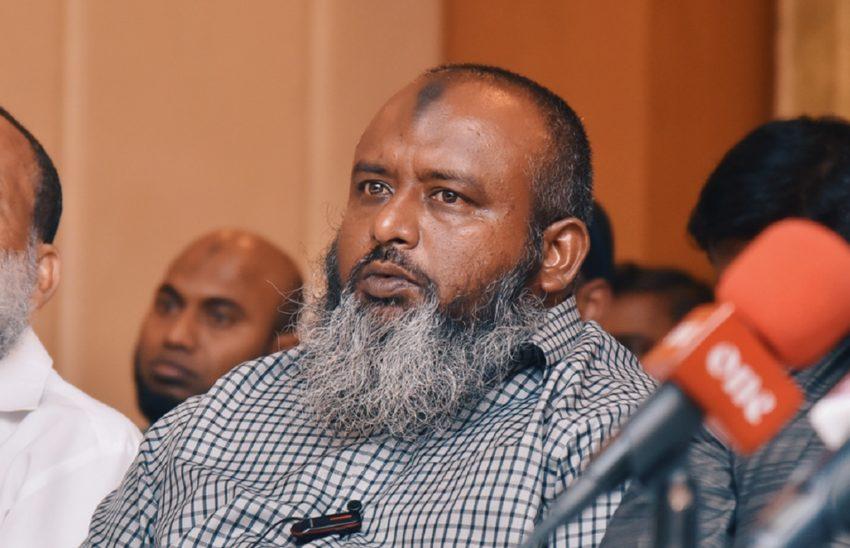 އަނިޔާވެރިކަން ނިންމުމަށް ކަމަށްބުނެ ތިޔަ މަސައްކަތް ކުރަނީ ރާއްޖެ ދުށް އެންމެ އަނިޔާވެެރި ވެރިޔާގެ ފޮޓޯފުޅުގެ ހިޔަނީގައި ނޫންތޯ؟