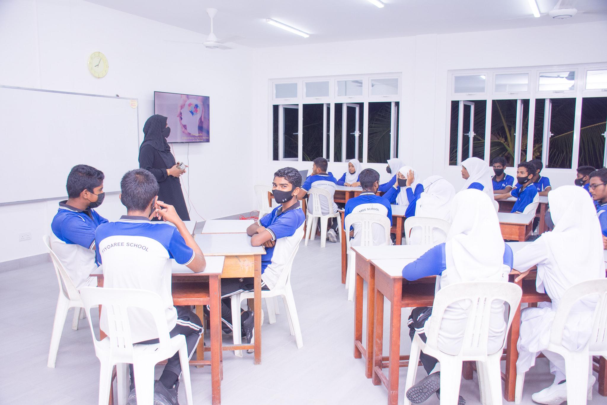 ފިޔޯރީ ސްކޫލުގެ އެކްޓިވިޓީ ޔުނިފޯމް ތައްޔާރުކޮށްދޭނެ ފަރާތެއް ހޯދަނީ