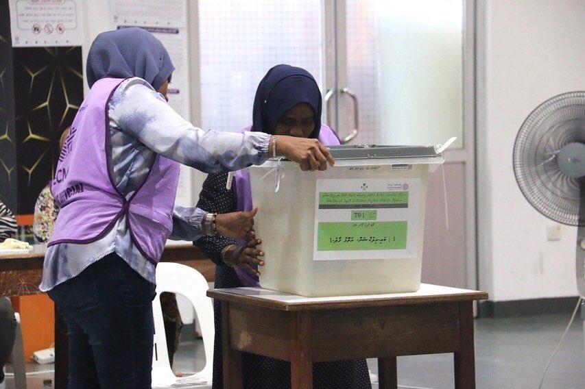 ދެރަށެއްގެ ބައި އިލެކްޝަންގެ ވޯޓުލުން ކުރިއަށް