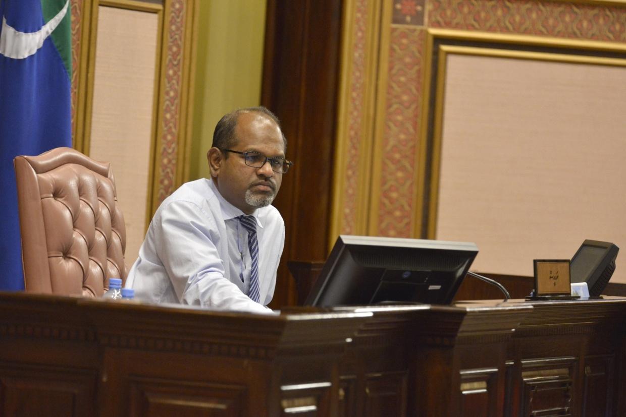ބަދަލު ހޯދަން ނާޒިމްއަށް ދައުވާ ކުރެވޭނެ ކަމަށް ސުޕްރީމް ކޯޓުން ހުކުމްކޮށްފި