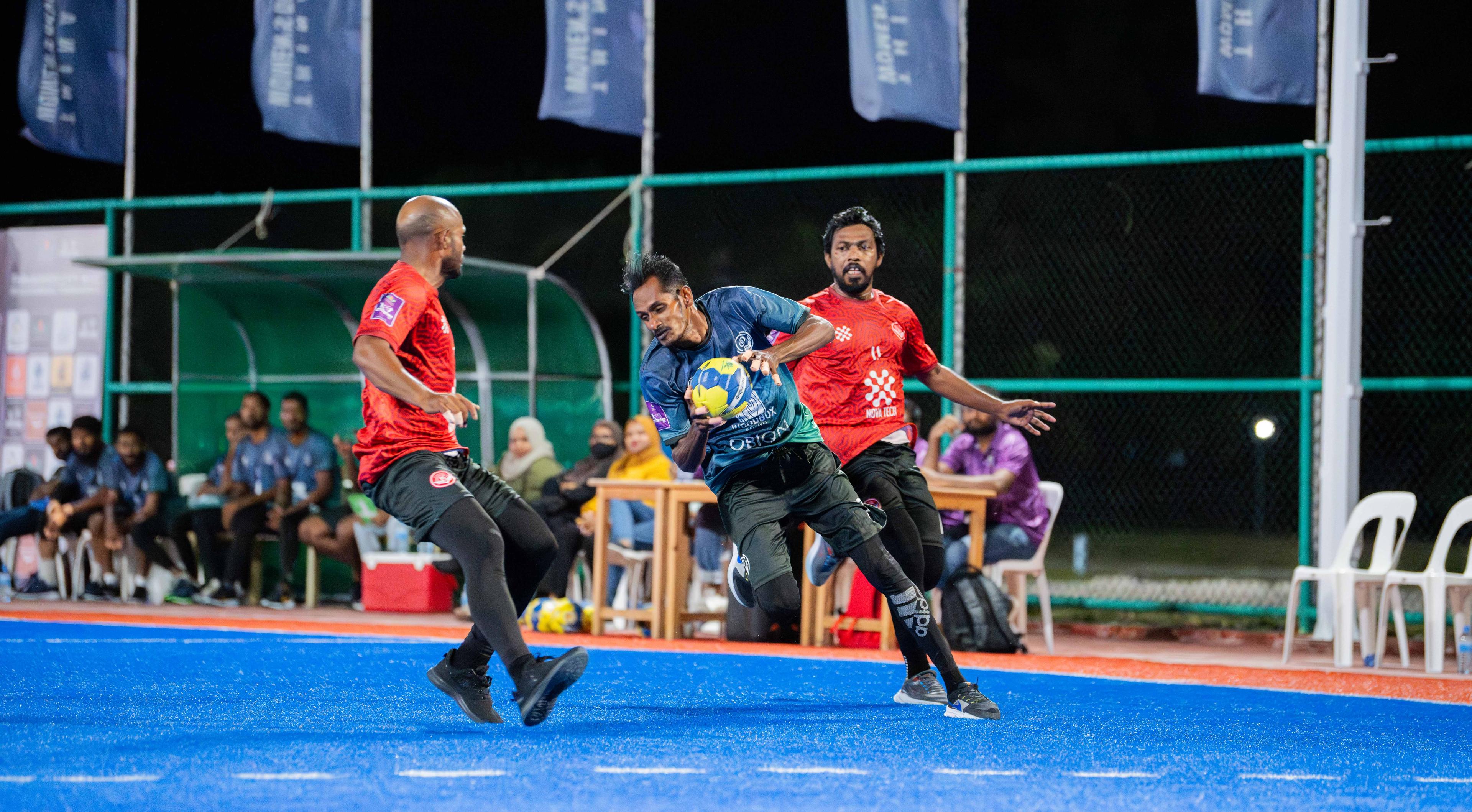 ޝަހުބާންގެ މޮޅު ކުޅުމާއެކު ރެޑް ވިންގްސް ބަލިކޮށް  އޭއެސްއެމްއެޗުން ފައިނަލުގެ ޖާގައެއް ކަށަވަރުކޮށްފި