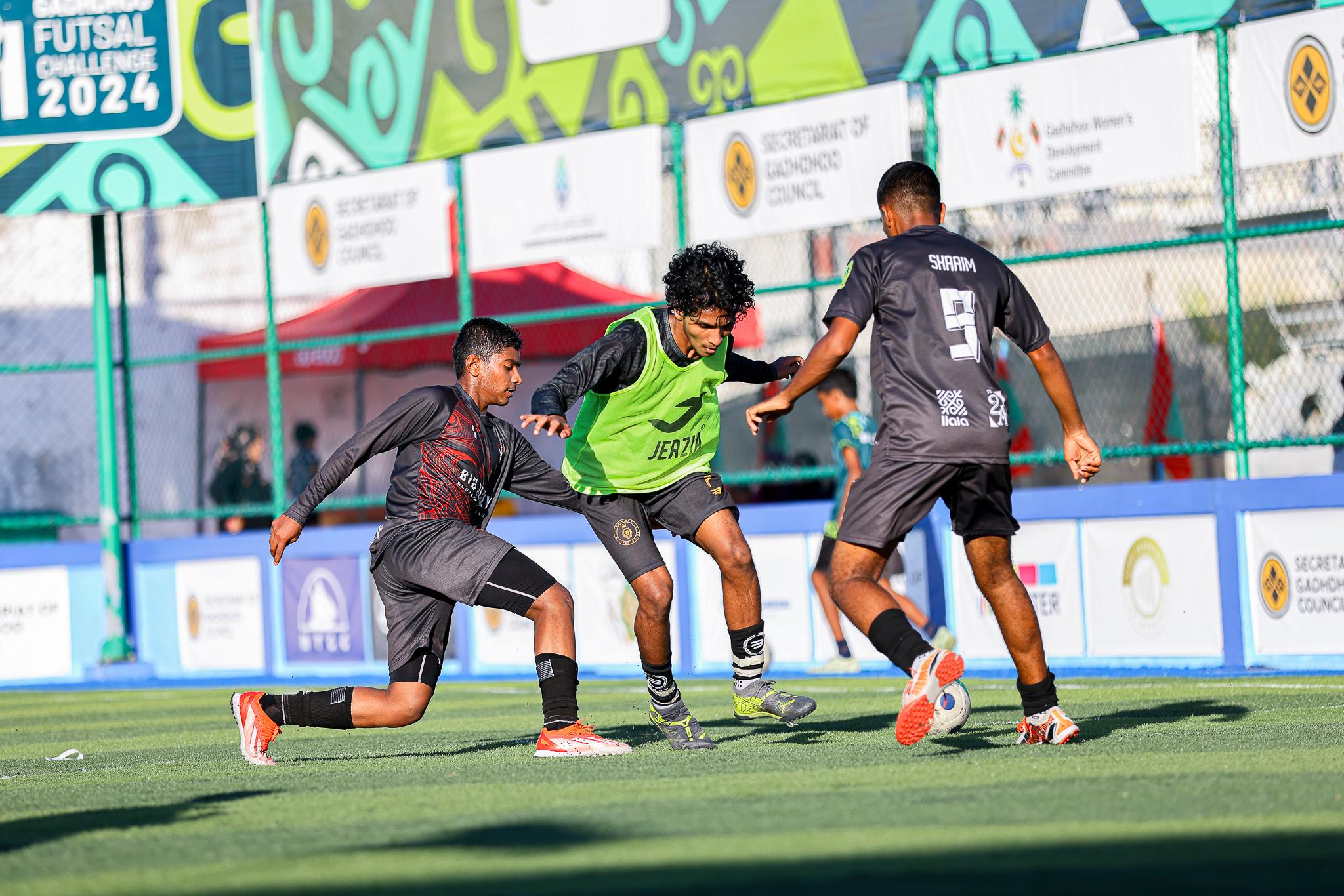 ވައިޓޫކޭ ބަލިކޮށް ލަޔަންސް އިން ގްރޫޕްގެ އެއްވަނަ ޓީމުގެ ގޮތުގައި ސެމީއަށް!