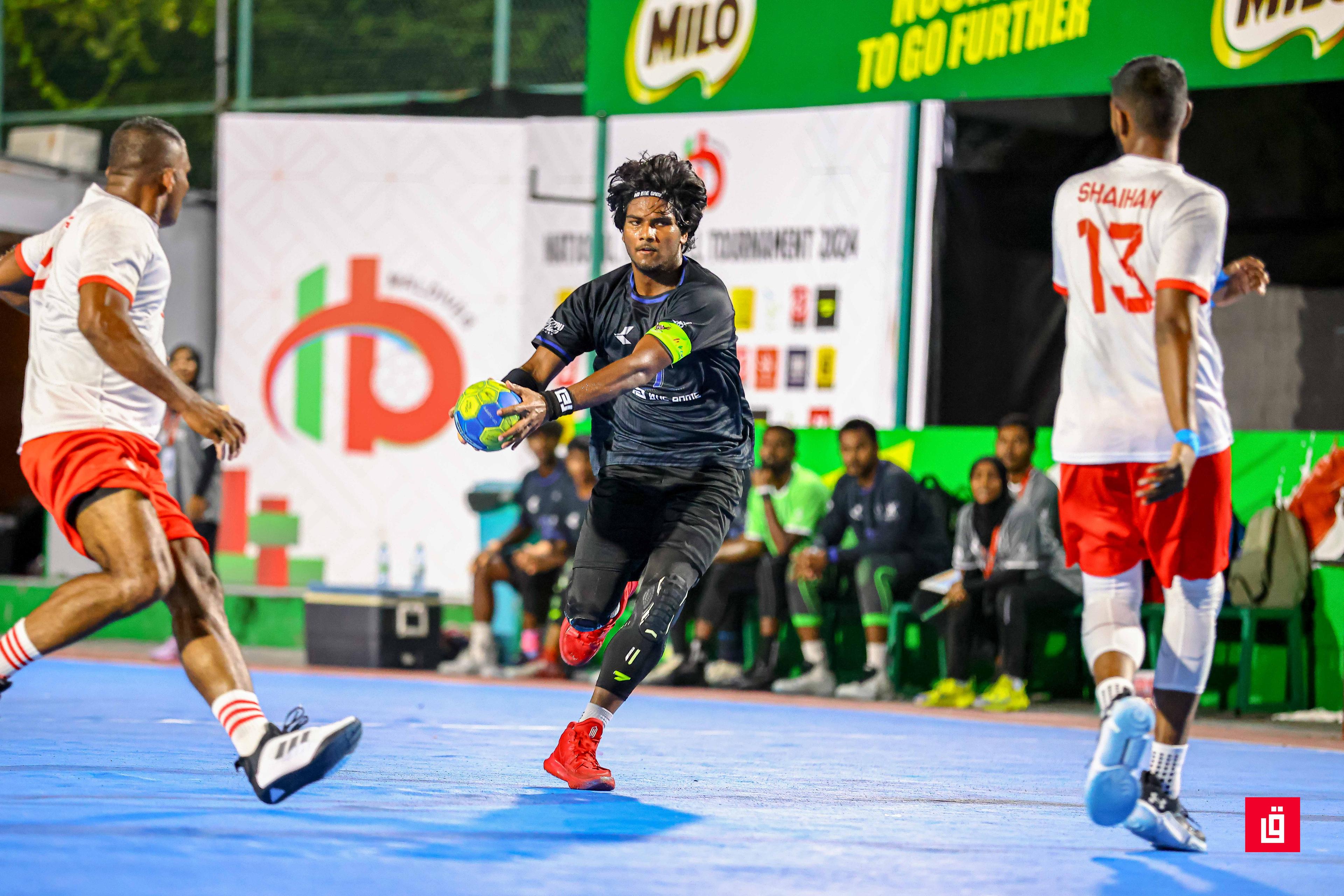 އައްޒާމުގެ ނުވަ ލަނޑާއެކު ބުރު އެސްސީ ކަޓުވާލުމަށްފަހު ތުޅަދޫ ފައިނަލުން ޖާގަ ހޯދައިފި