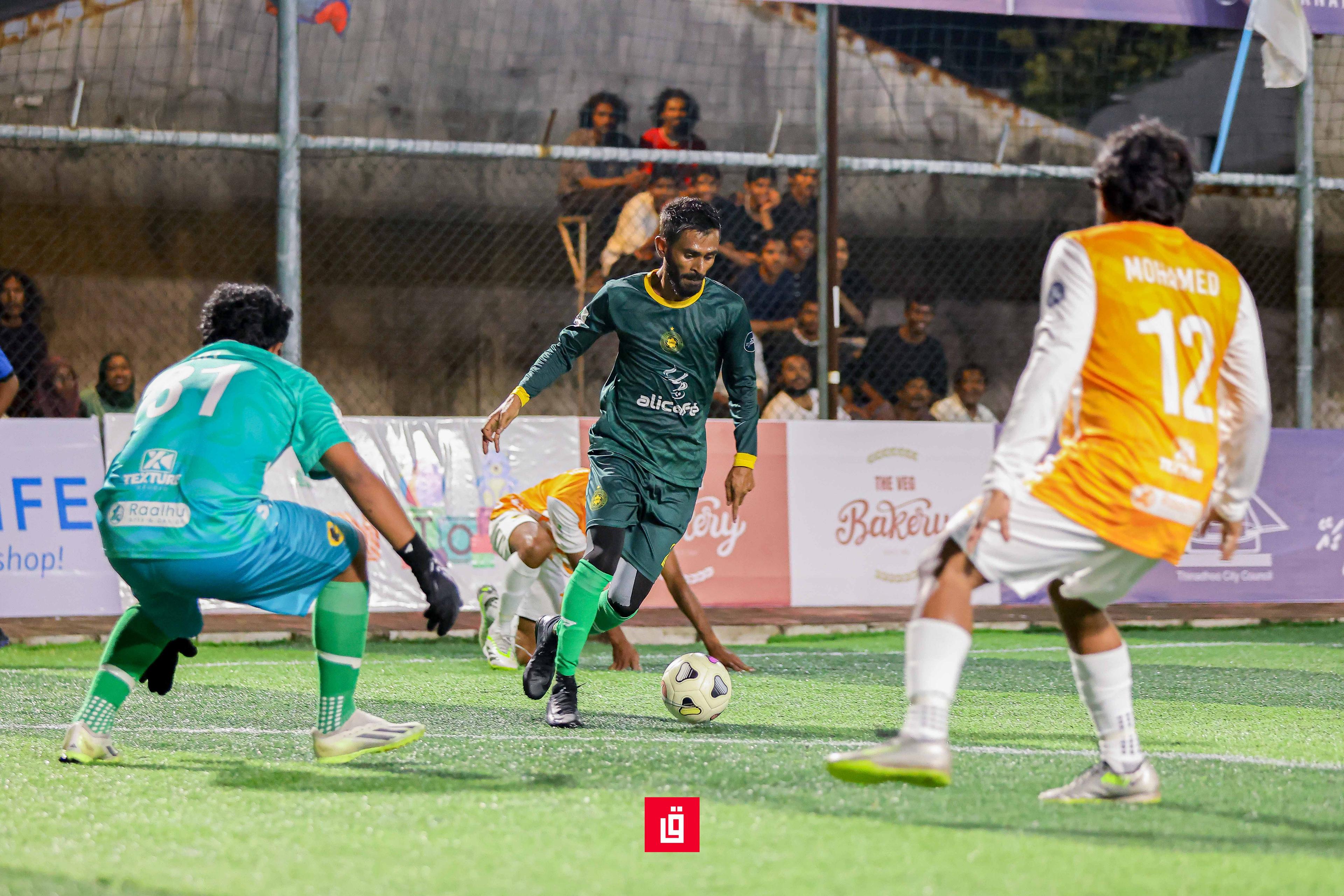 ތަފާތުބޮޑު ނަތީޖާއަކުން ގަލެހުއްޓާ ބަލިކޮށް ޗެންޕިއަން ޑީއާރުސީ ކުއާޓާ ފައިނަލަށް