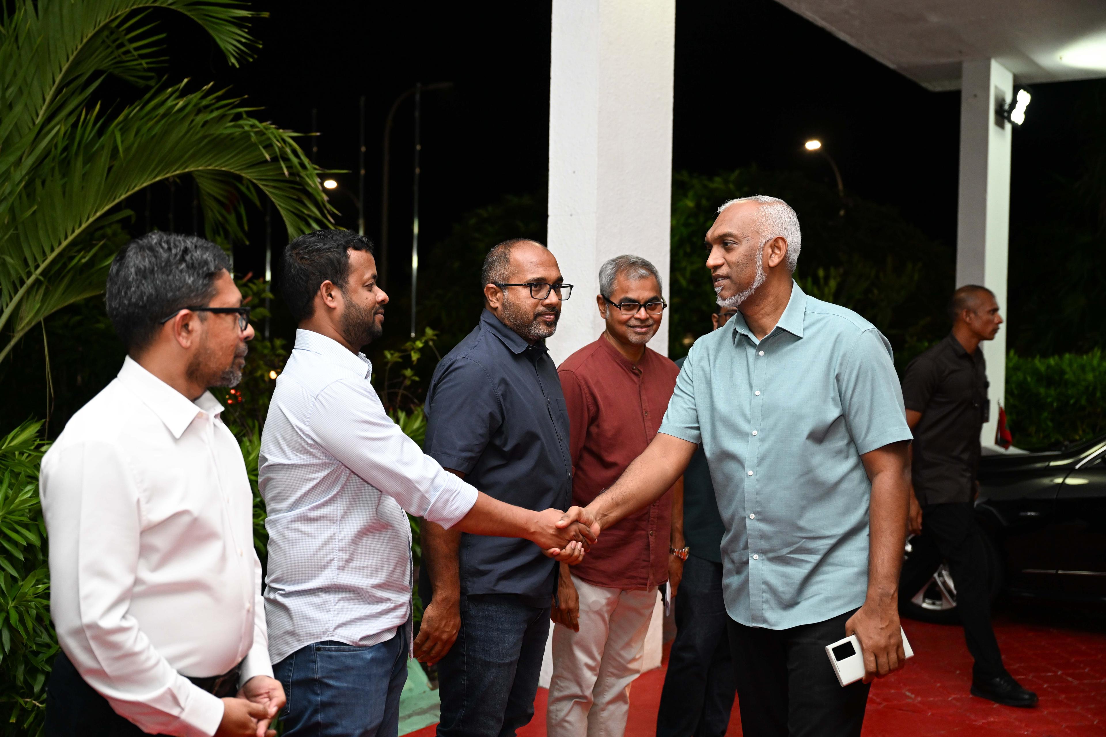 އަލިފާނުގެ ހާދިސާ ހިނގި ތިން މިނިސްޓްރީގެ މަސައްކަތްތައް ދަރުބާރުގެއަށް!