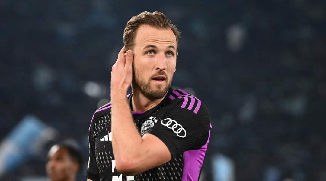 އަމިއްލަ ދަނޑުގައި ލާޒިއޯ އިން ވަރުގަދަ ބަޔާން މިއުނިކް ބަލިކޮށްފި