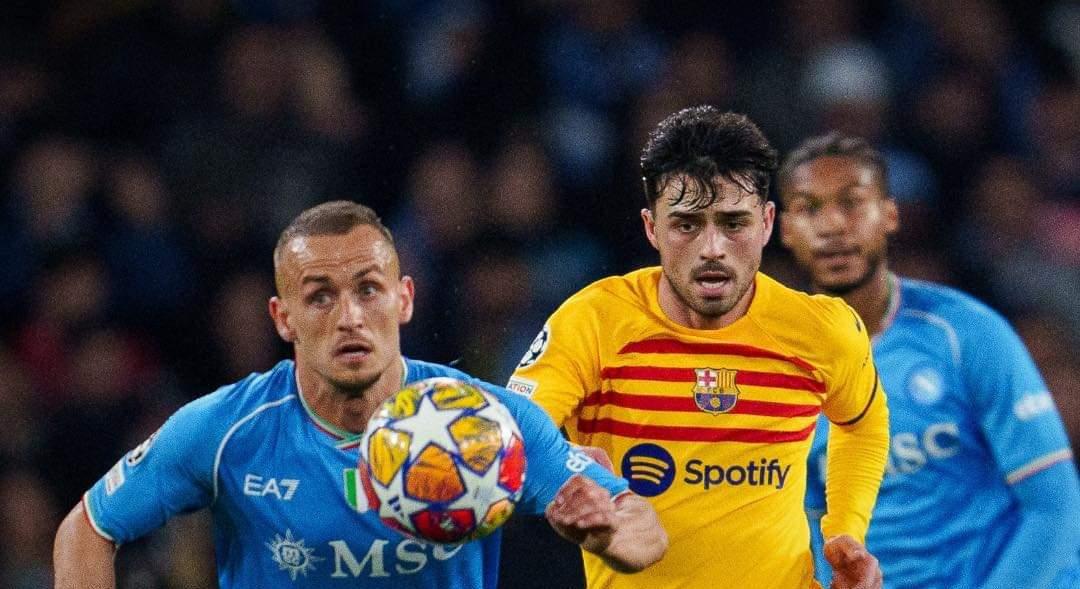 ރަށުން ބޭރުގައި ބާސެލޯނާ އާއި ނަޕޯލީގެ ކުރިމަތިލުން އެއްވަރު