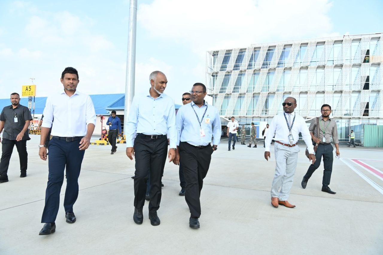 ހައްދުންމަތީގެ ބައެއް ރަށްތަކަށް ކުރައްވާ ރަސްމީ ދަތުރުފުޅެއްގައި ރައީސުލްޖުމްހޫރިއްޔާ ފުރާވަޑައިގެންފި