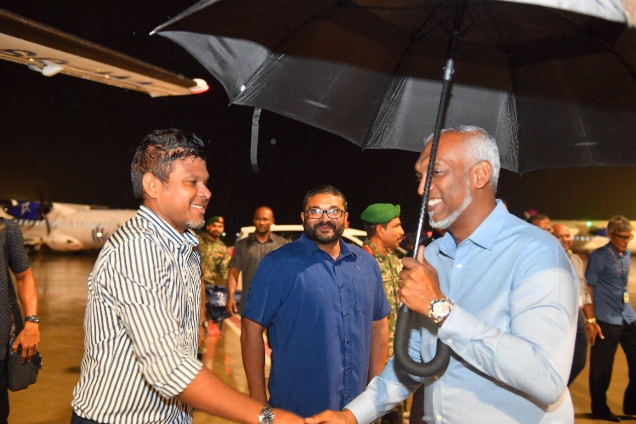 ނިލަންދެ އަތޮޅު އުތުރުބުރީގެ ބައެއް ރަށްރަށަށް ކުރައްވާ ރަސްމީ ދަތުރުފުޅެއްގައި ރައީސް ފުރާވަޑައިގެންފި