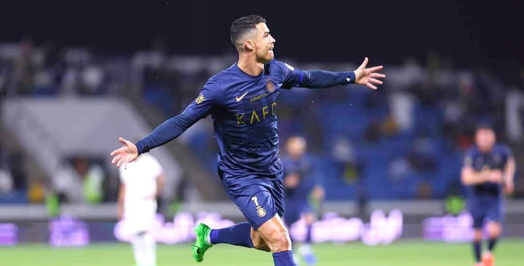 ރޮނާލްޑޯގެ 65 ވަނަ ހެޓްރިކާއެކު ރަށުން ބޭރުގައި އަލް ނަސްރަށް ތަފާތުބޮޑު މޮޅެއް