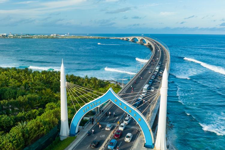 ހައިވޭގެ ޓްރެފިކް ލައިންތައް މިރޭ އާ ކުރަން ފަށަނީ