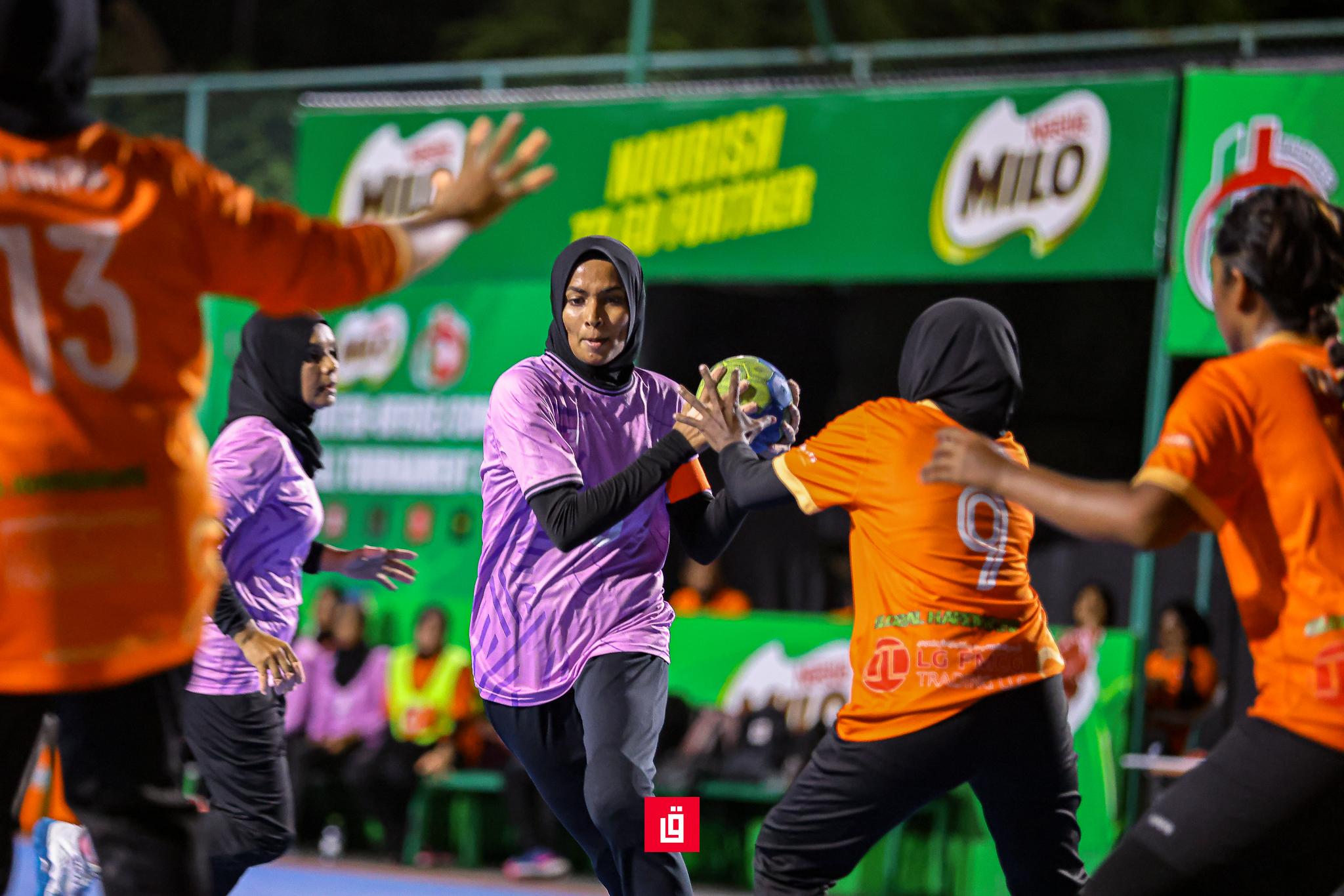 ފަސޭހަކަމާއެކު އެސްއެސްއާރު ބަލިކޮށް ސެމީގެ ފުރަތަމަ ޖާގަ އެމްއޯއީއަށް