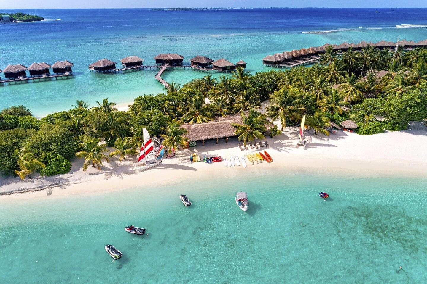 Marriott Bonvoy Launches Global Year-End Promotion, Inviting Travelers to Discover the Maldives and Beyond