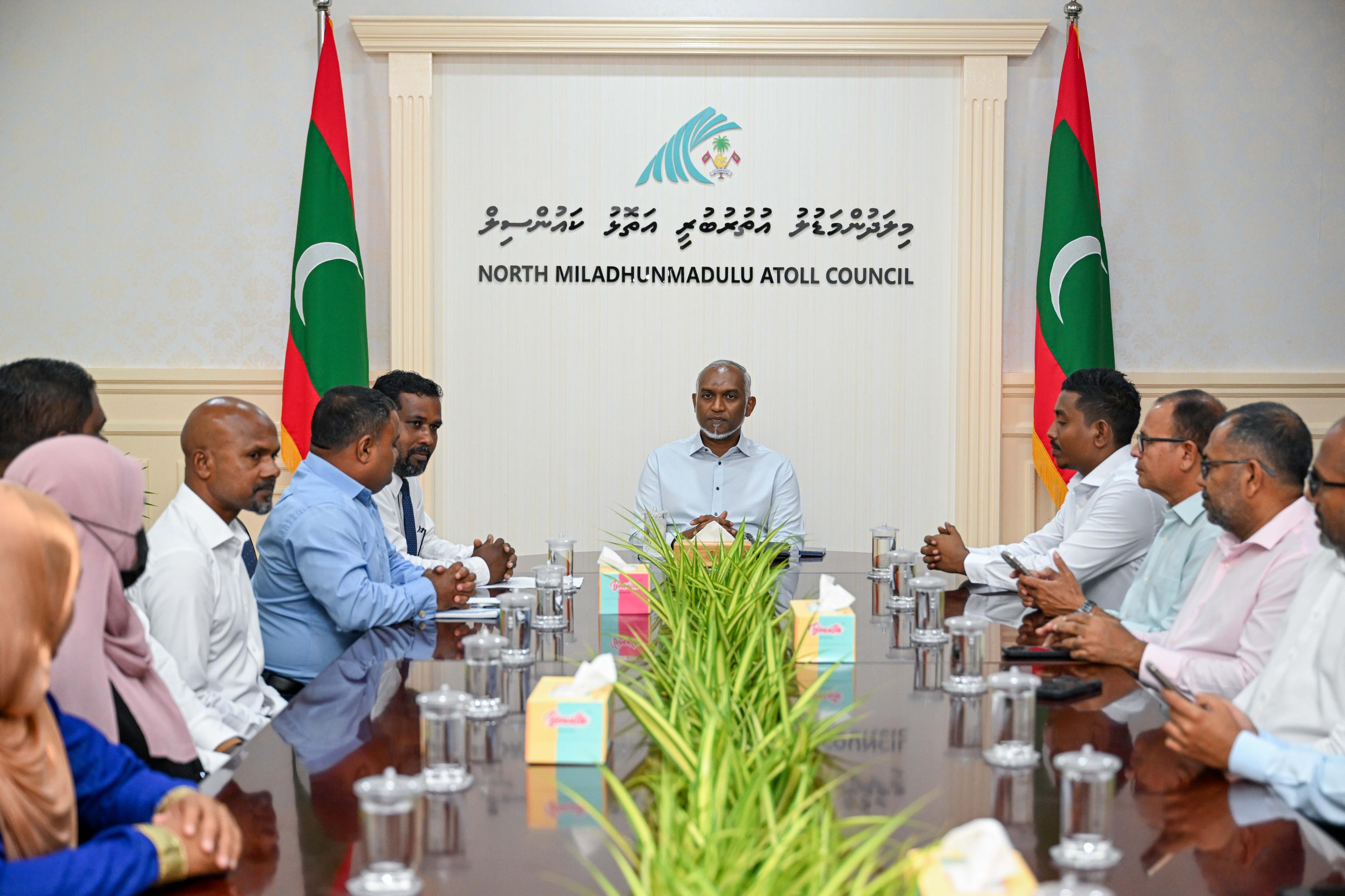 ފުނަދޫ ހޮސްޕިޓަލަށް އިތުރު ސްޕެޝަލިސްޓް ޑޮކްޓަރުން ހޯއްދަވައިދެއްވުމަށް ރައީސްގެ އަރިހުގައި އެދެފި