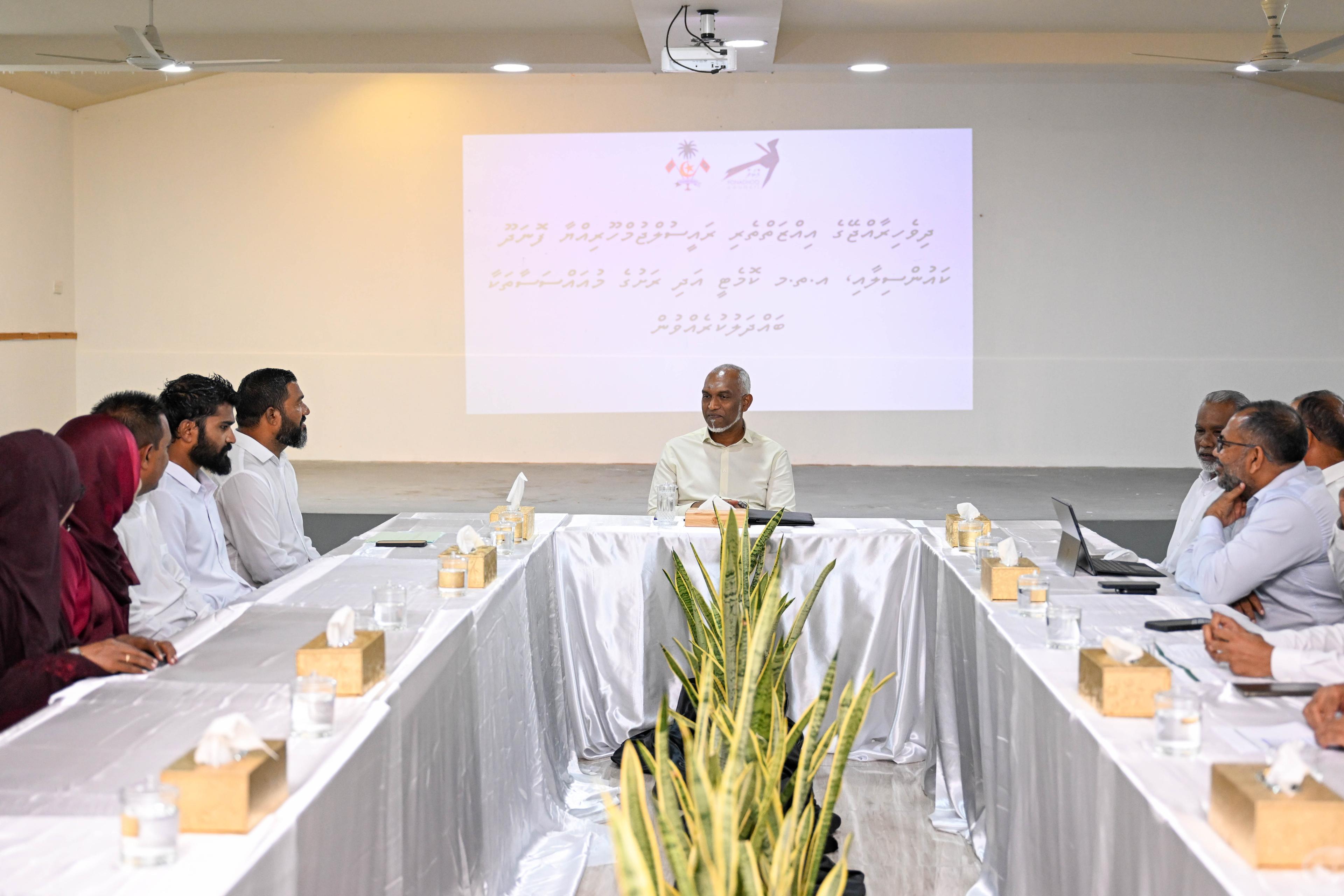 ފޮނަދޫ ކައުންސިލުން އެދުނީ ރަށުގެ އިޙްތިޞާޞްގައި ގާދޫ ހިމަނުއްވައި ދެއްވުމަށް!