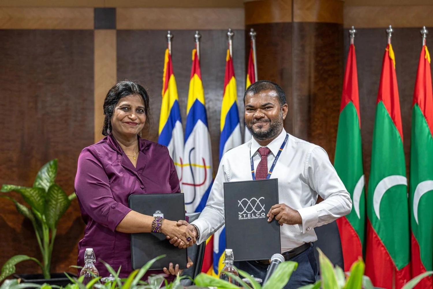 ސްޓެލްކޯގެ ތުލުސްދޫ އެކަޑެމީގައި އެމް.އެން.ޔޫގެ ޕްރޮގްރާމްތައް ފެށުމަށް ފަހުމުނާމާގައި ސޮއިކޮށްފި