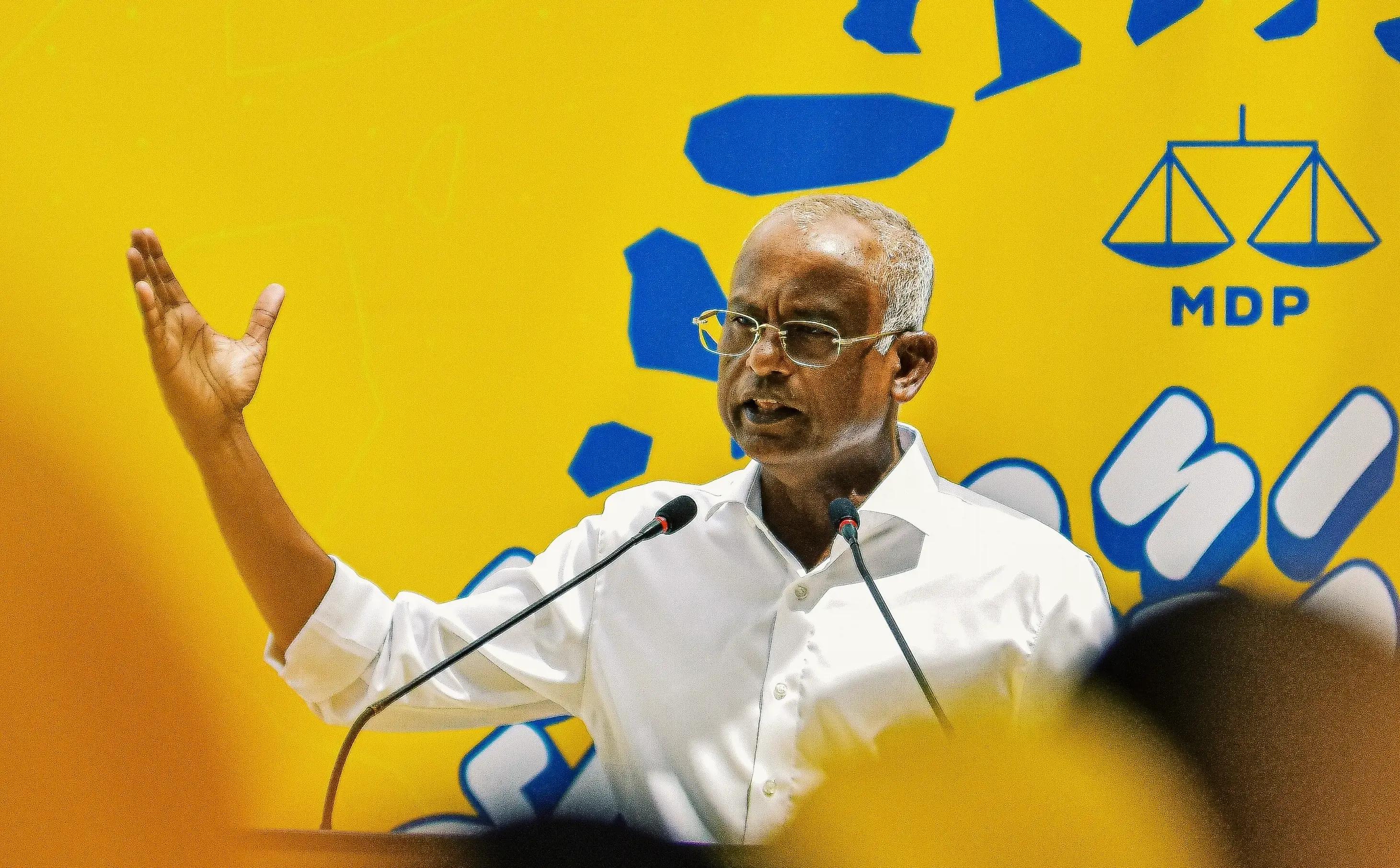 ކުރީގެ ވަޒީރުން އޭސީސީއަށް ހާޒިރުކުރަނީ އިދިކޮޅު ސިޔާސީ ފަރާތްތައް ފަހަތަށް ޖެއްސުމަށް - ސޯލިހް