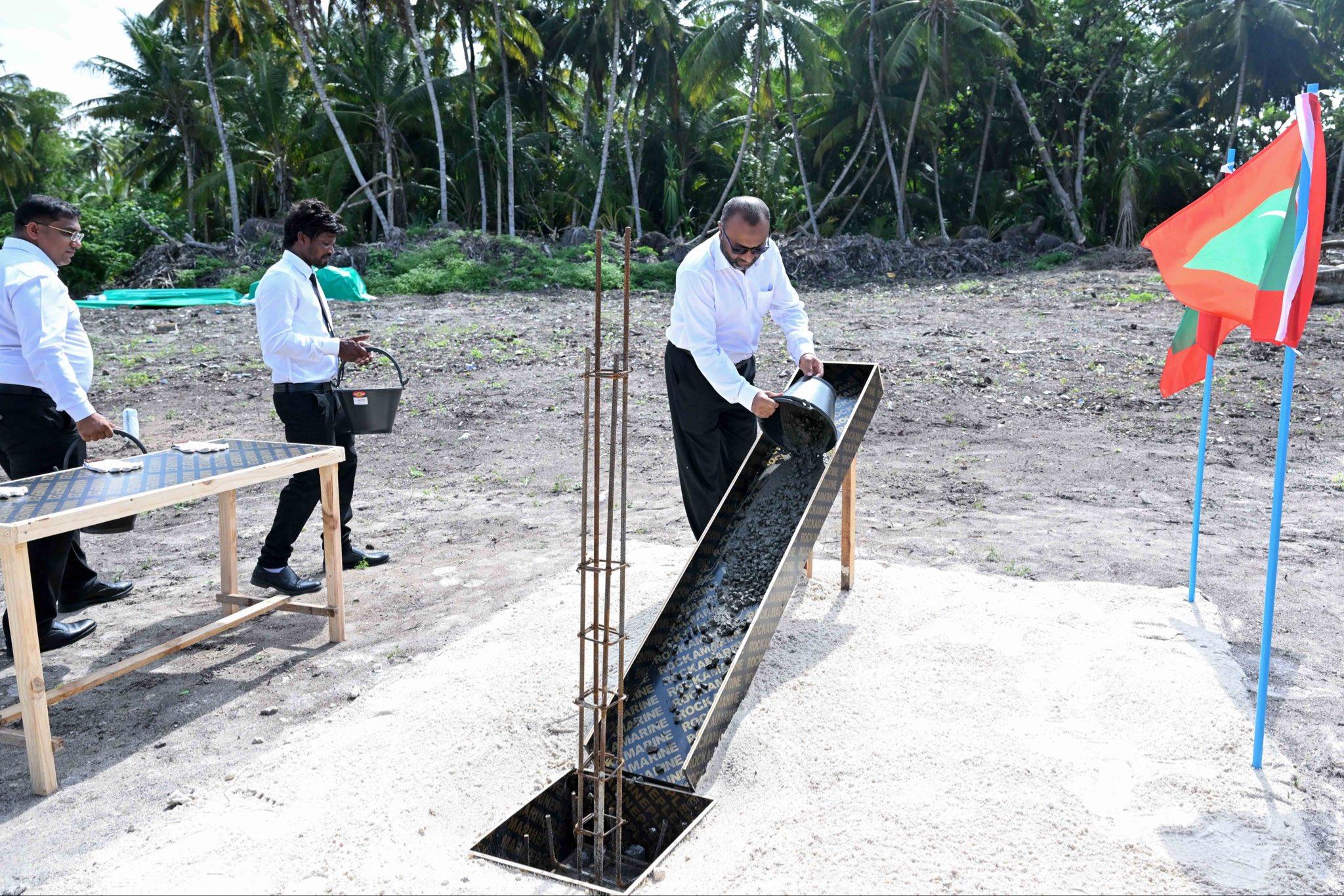 ނޫމަރާ ޒަމާނީ މިސްކިތުގެ އަމަލީ މަސަައްކަތް ފަށައިފި