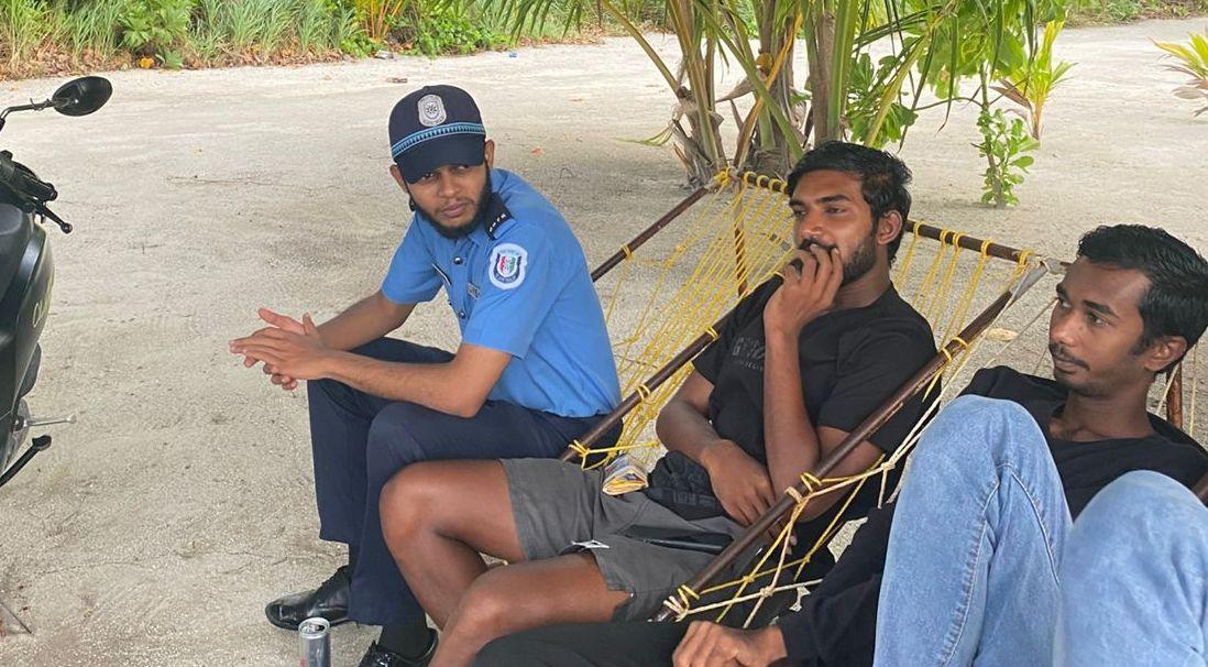 ކިހާދޫގައި ފުލުހުންގެ ވޯކް އެންޑް ޓޯކް ހަރަކާތެއް ކުރިއަށް ގެންގޮސްފި