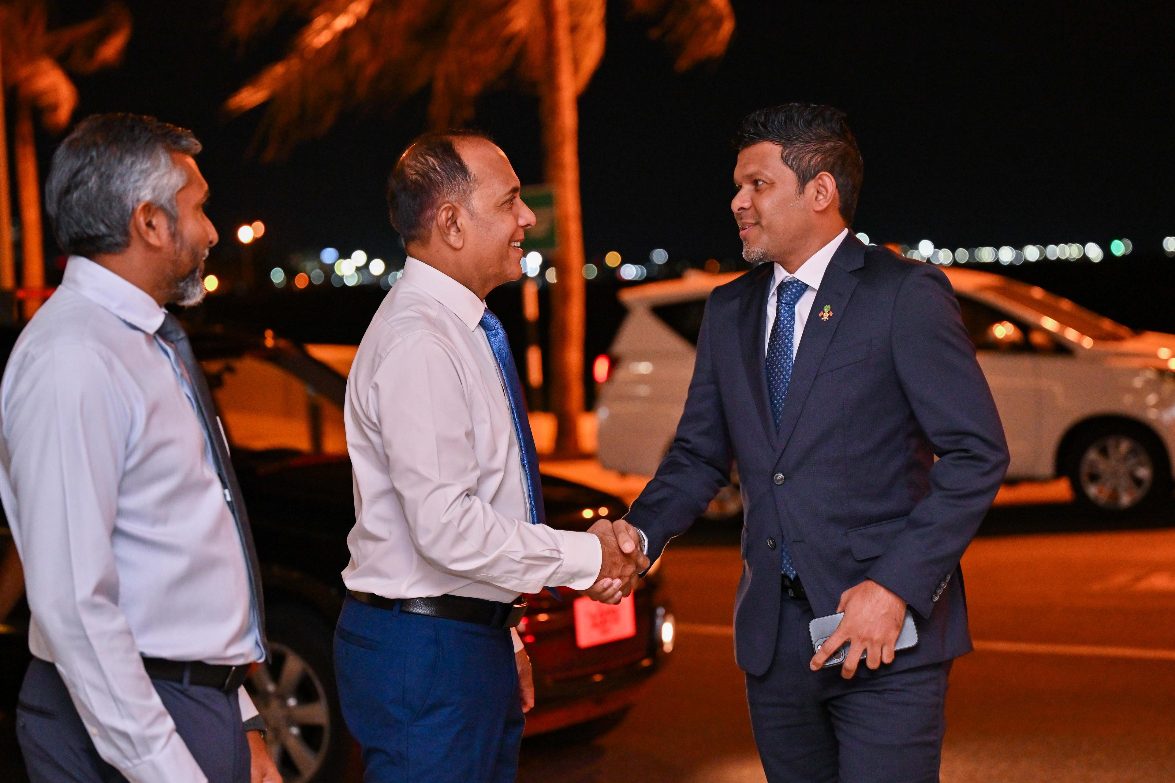 ސަމިޓެއްގައި ބައިވެރިވެވަޑައިގަތުމަށް ނައިބު ރައީސް ދޯހާއަށް!