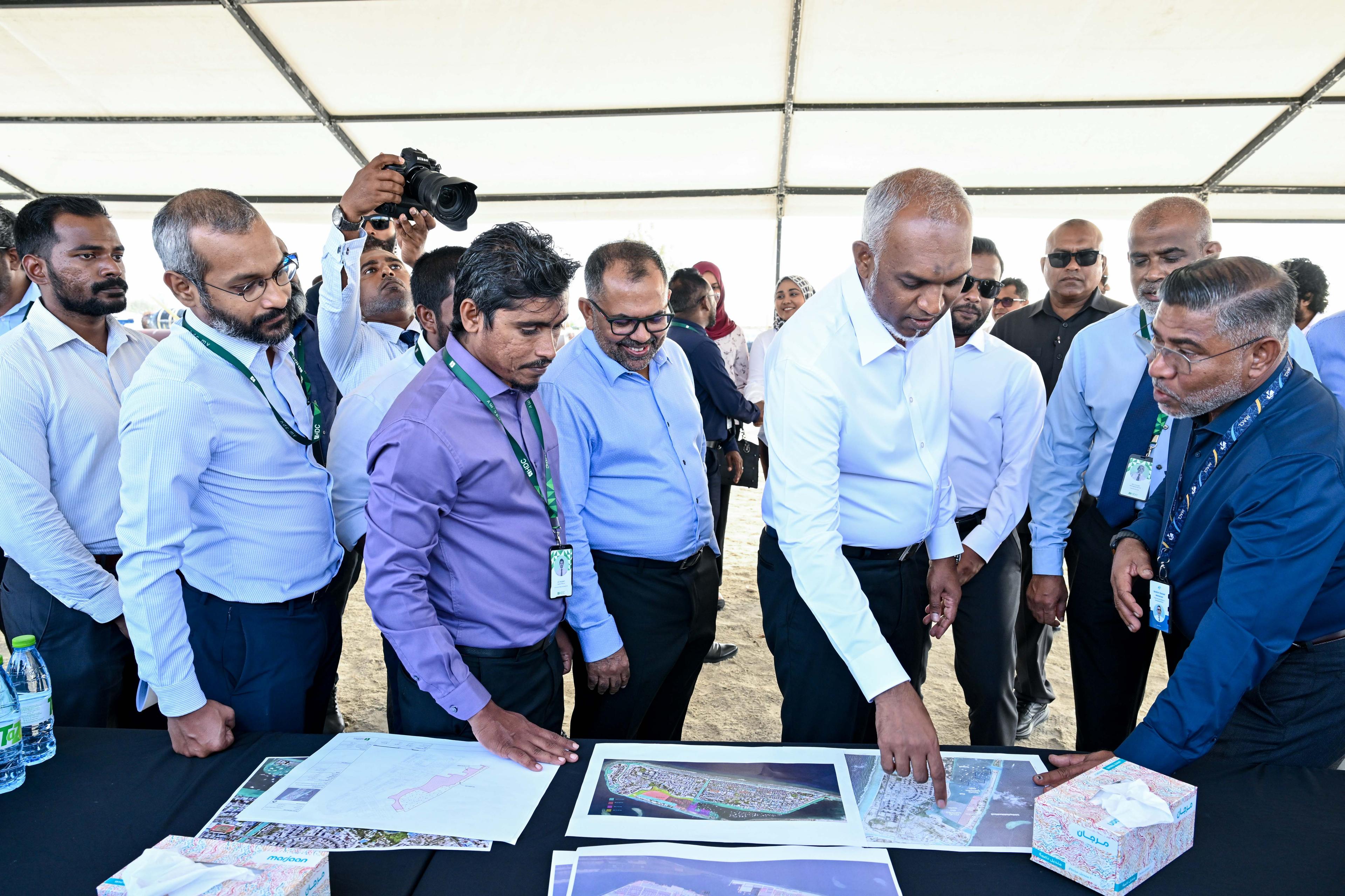 ހުޅުމާލޭ ތިންވަނަ ފިޔަވަހީގެ ބިންހިއްކުމުގެ މަޝްރޫޢުގެ މަސައްކަތް ކުރިއަށްދާ ގޮތް ރައީސް ބައްލަވާލައްވައިފި