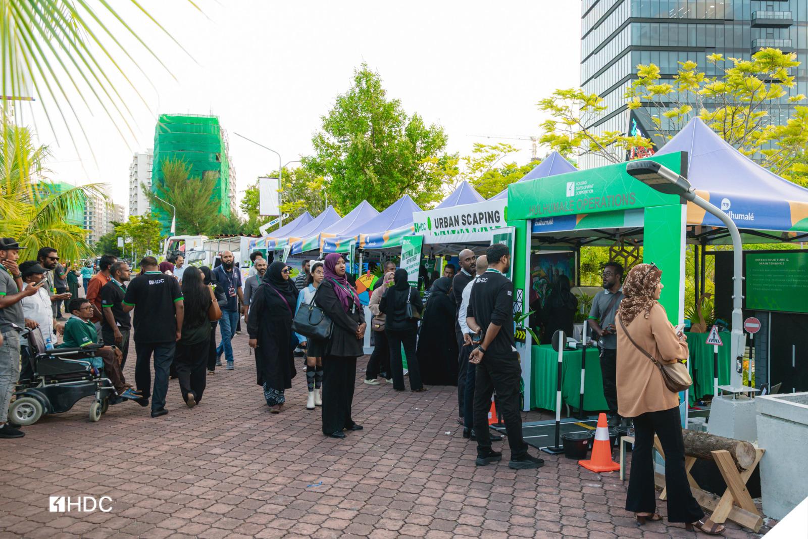 ކެރިއާ ގައިޑެންސް އަދި ގިވްއަވޭތަކާއެކު 'ވަރަ' އެކްސްޕޯގައި އެޗްޑީސީގެ ގިނަ ސްޓޯލްތަކެއް!