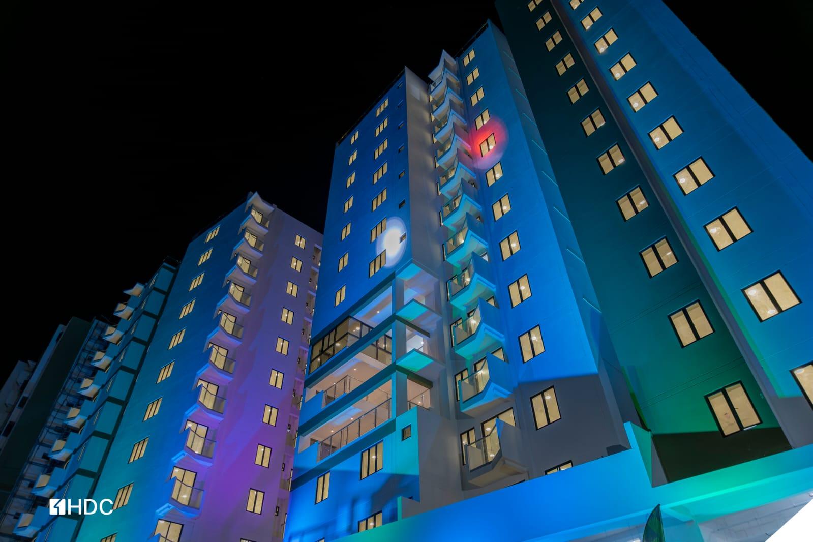 އެޗްޑީސީ ސްޓާފުންގެ އެޕާޓްމަންޓްތަކުގެ ތަޅުދަނޑި ހަވާލުކުރަން ފަށައިފި